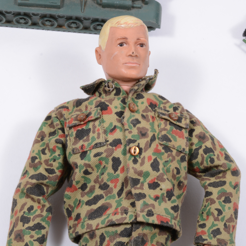Army Men Figurines and Toys