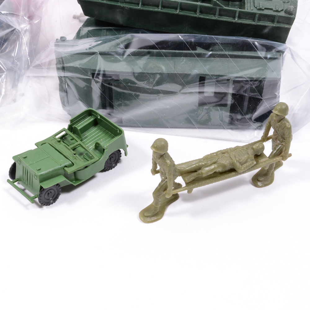 Army Men Figurines and Toys