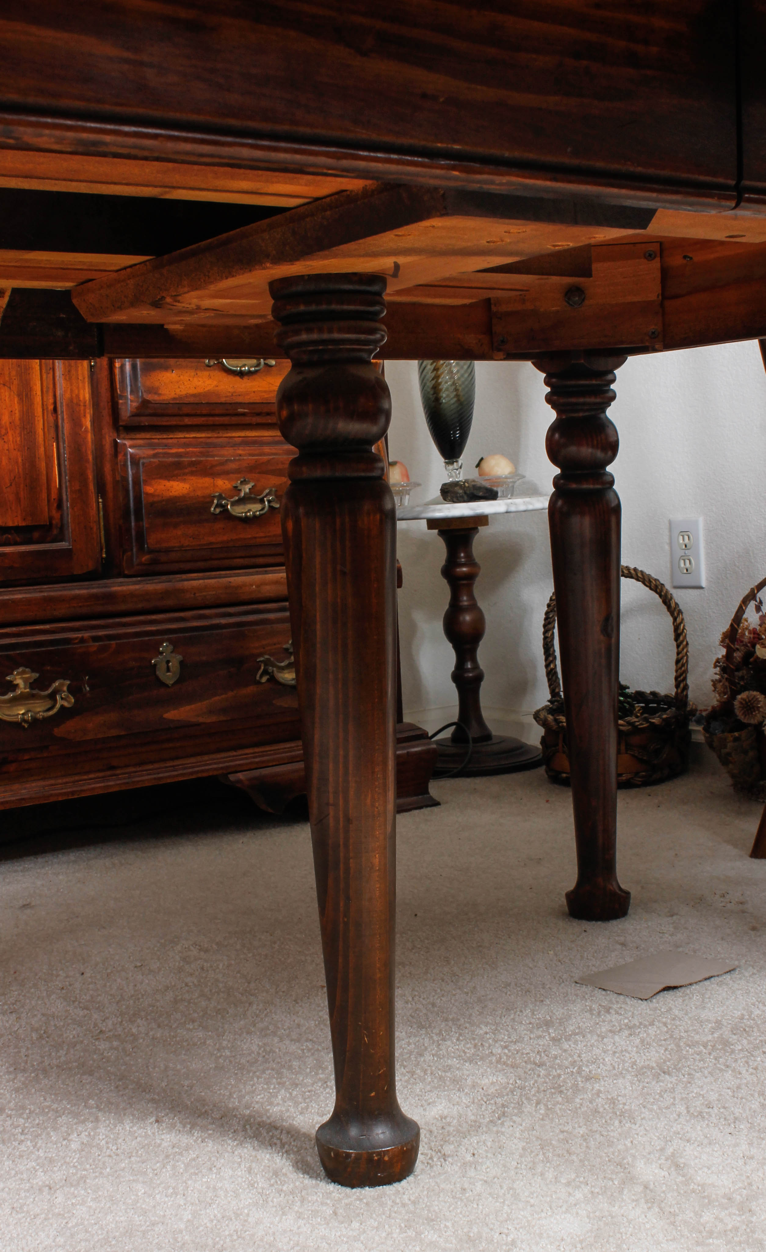 Vintage "Early American" Dining Table and Chairs by Ethan Allen