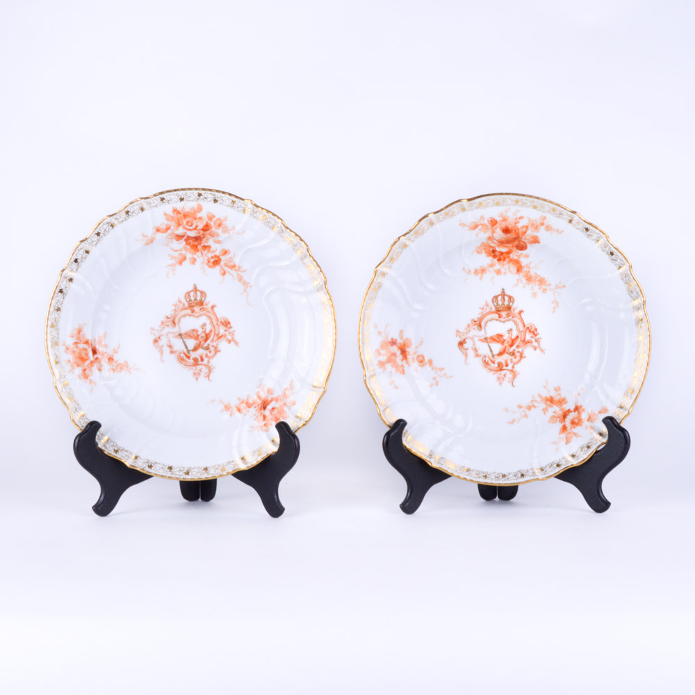 Pair of Kaiser Wilhelm II KPM Berlin Porcelain "Neuozier" Service Dinner Plates