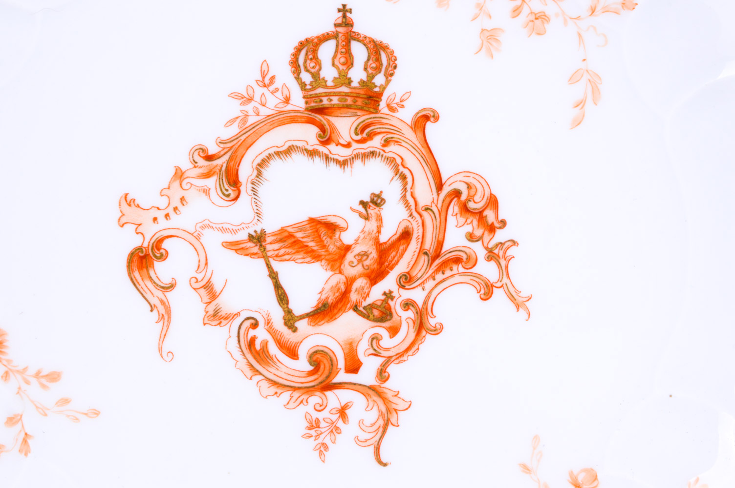 Pair of Kaiser Wilhelm II KPM Berlin Porcelain "Neuozier" Service Dinner Plates