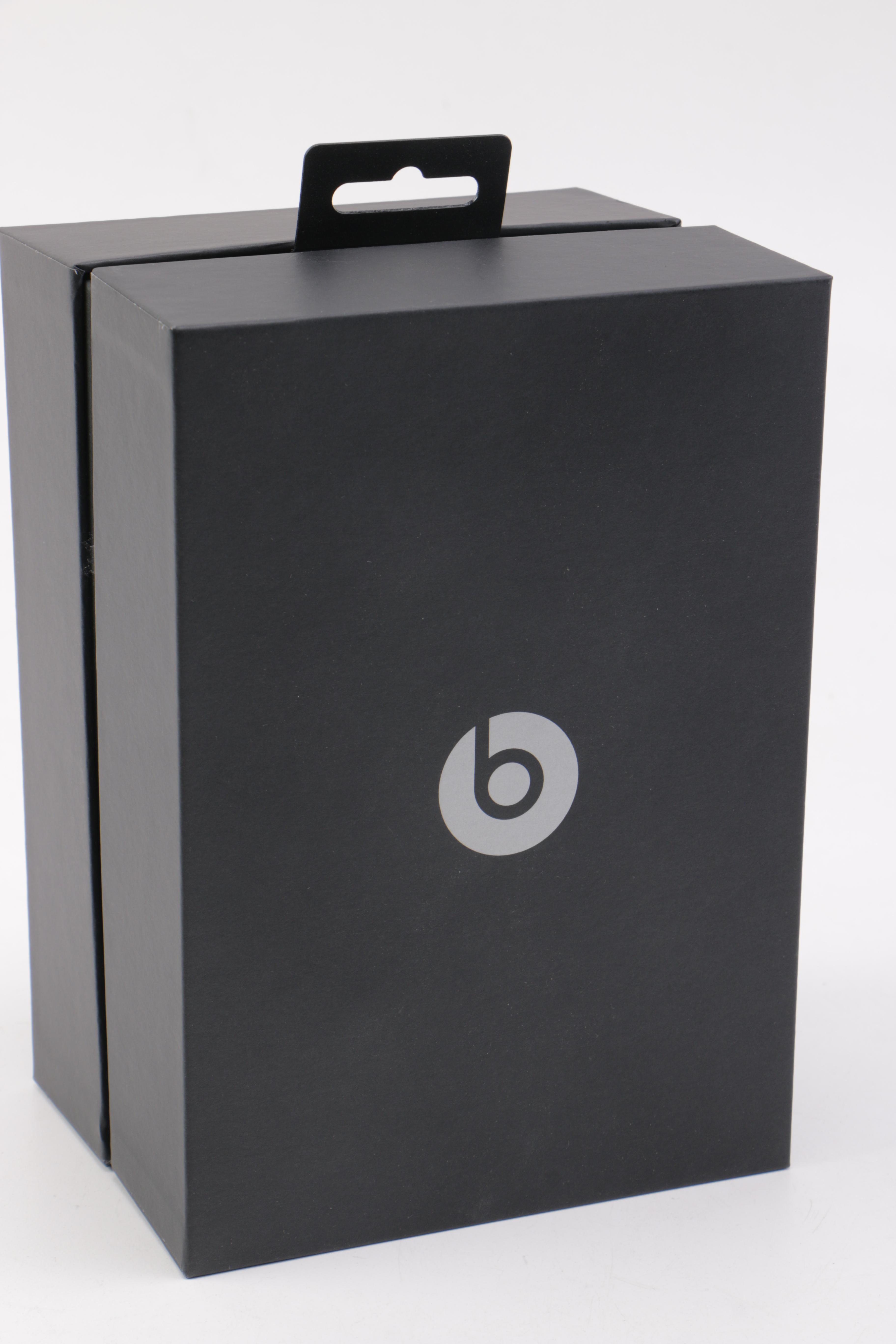 Beats Solo2 Wireless Headphones