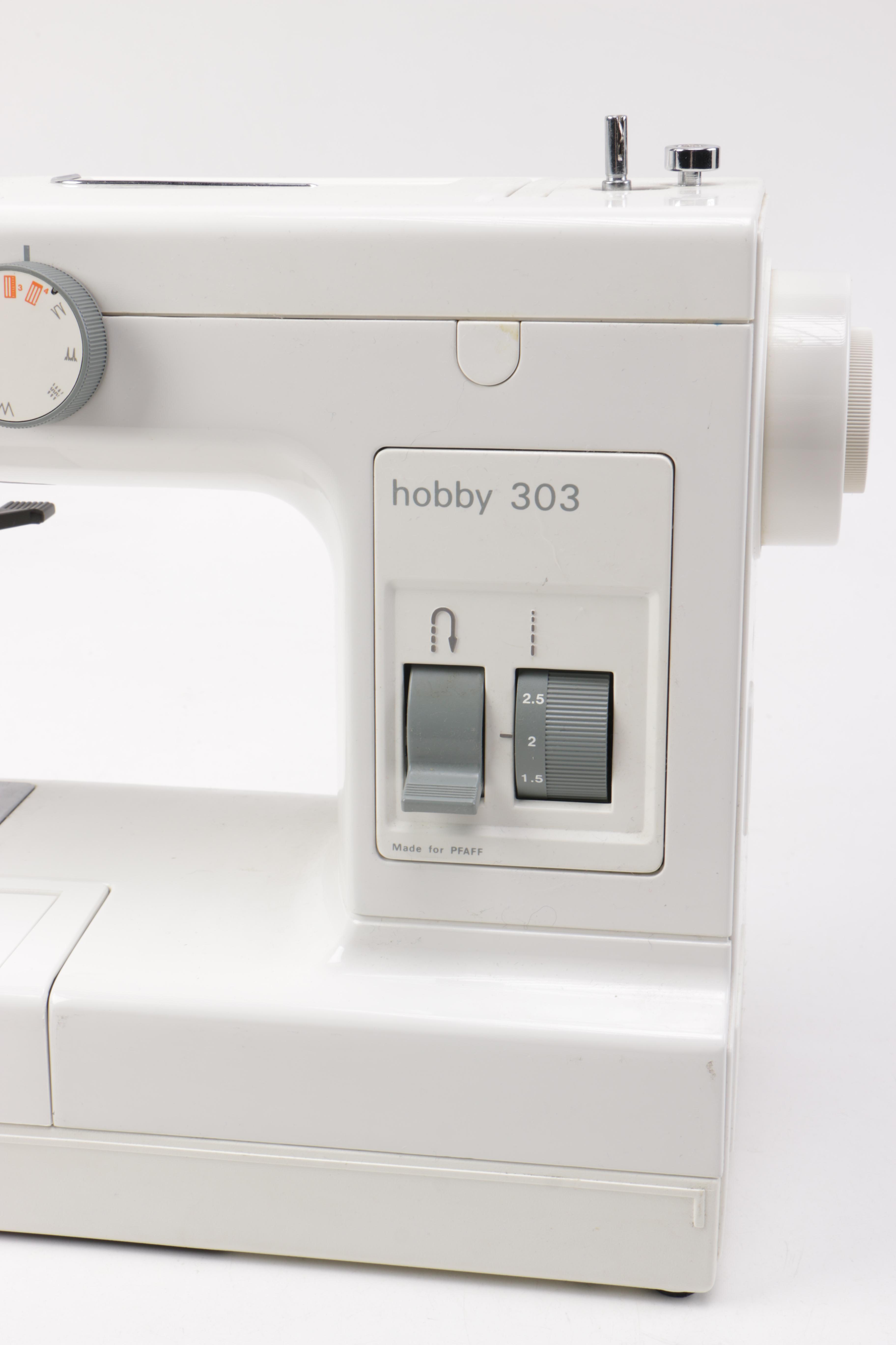 Dorina Hobby 303 Sewing Machine