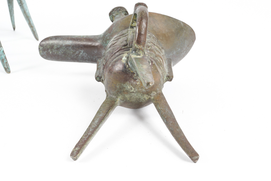 Archaistic Bronze Jue Vessels