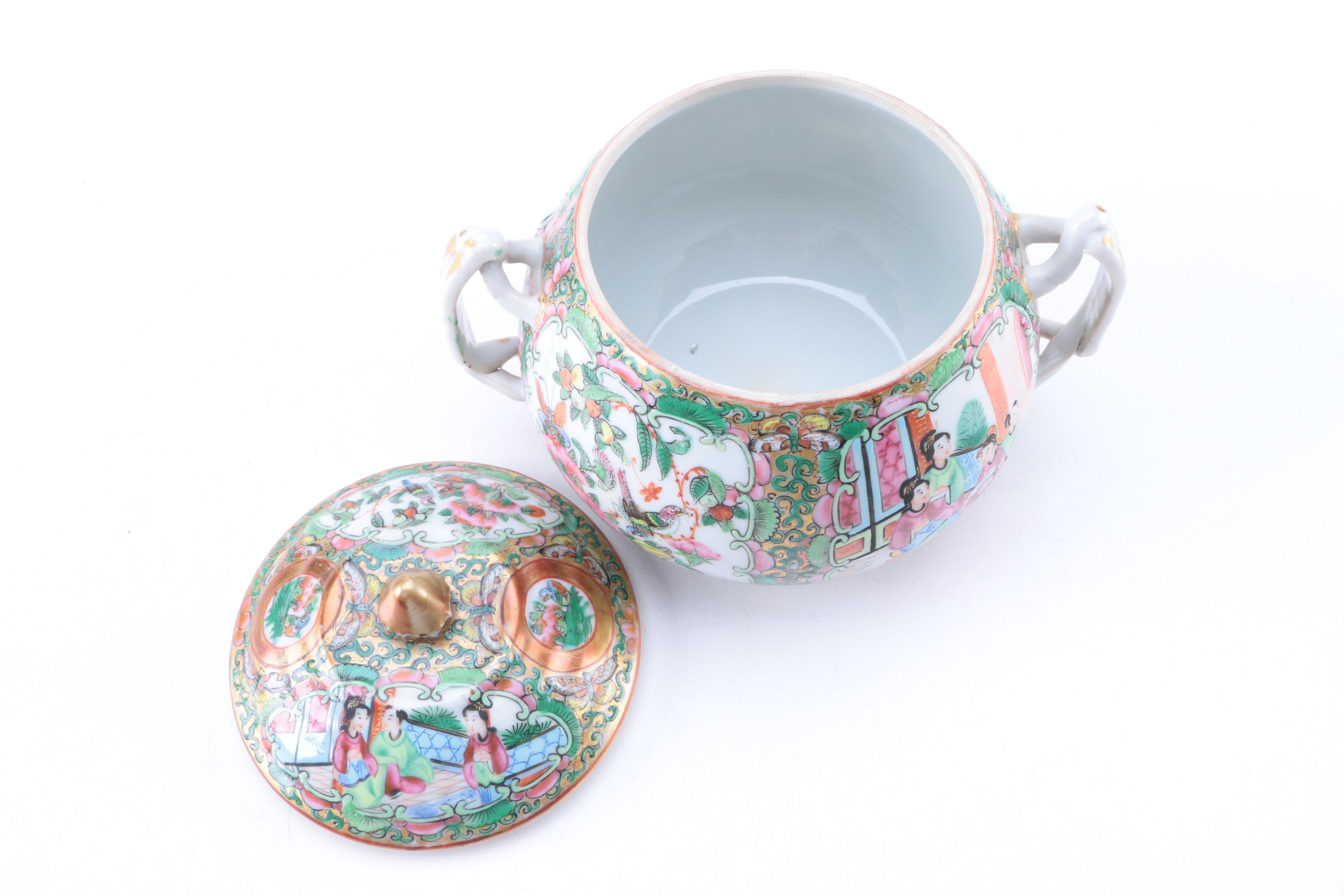 Chinese Rose Medallion Porcelain Lidded Sugar
