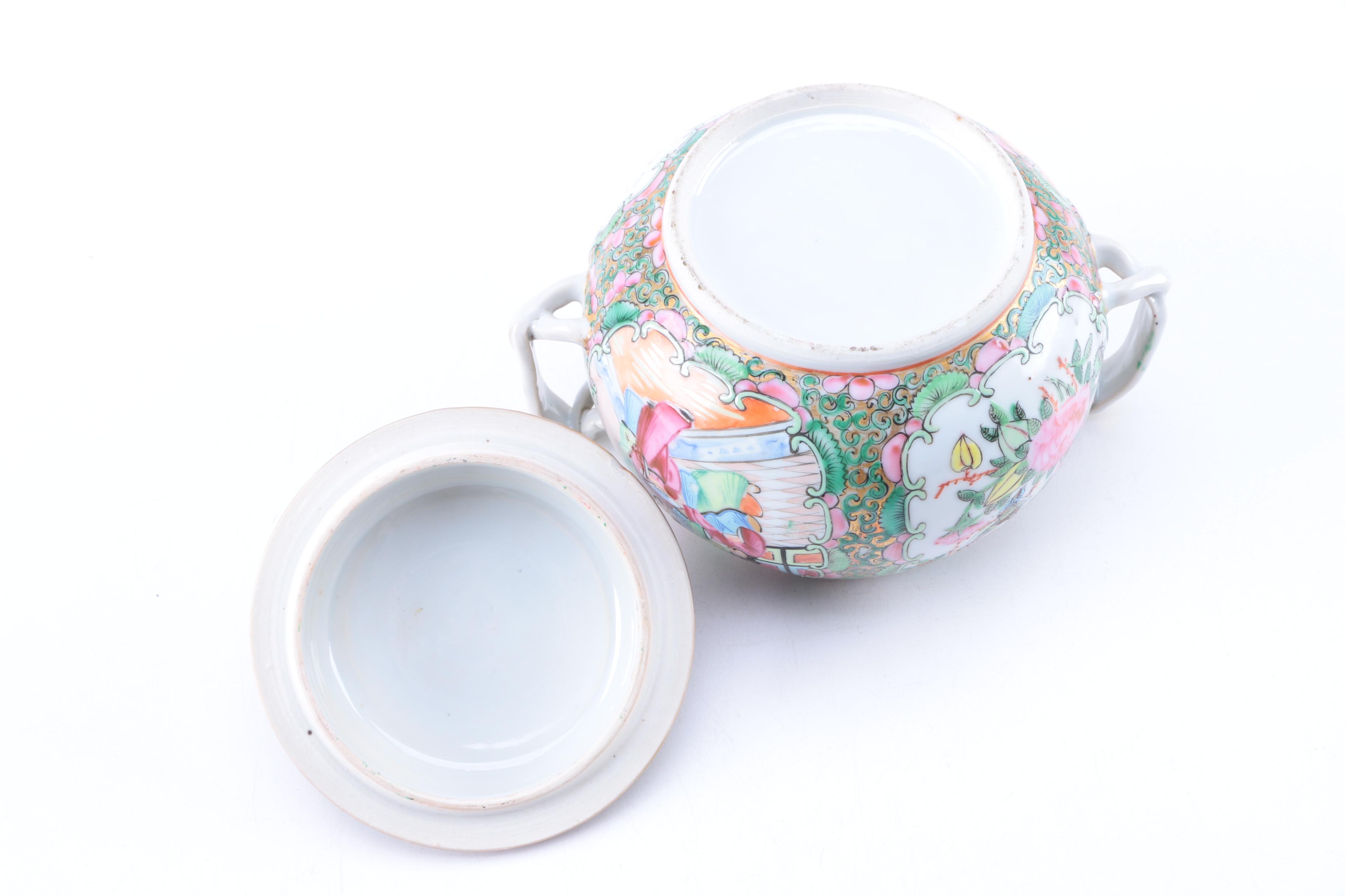 Chinese Rose Medallion Porcelain Lidded Sugar