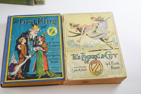 Collection of Vintage "Wizard of Oz" Books