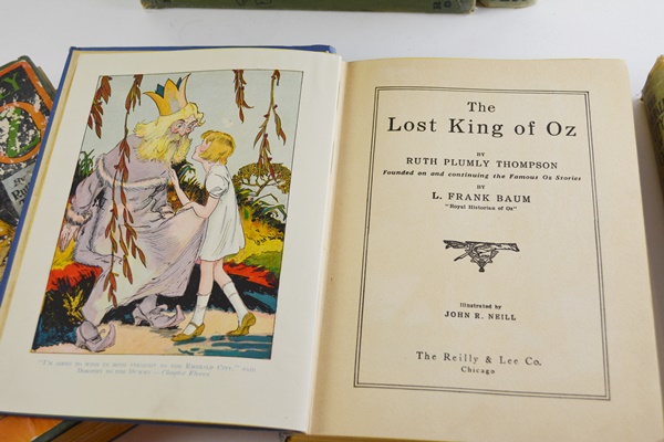 Collection of Vintage "Wizard of Oz" Books