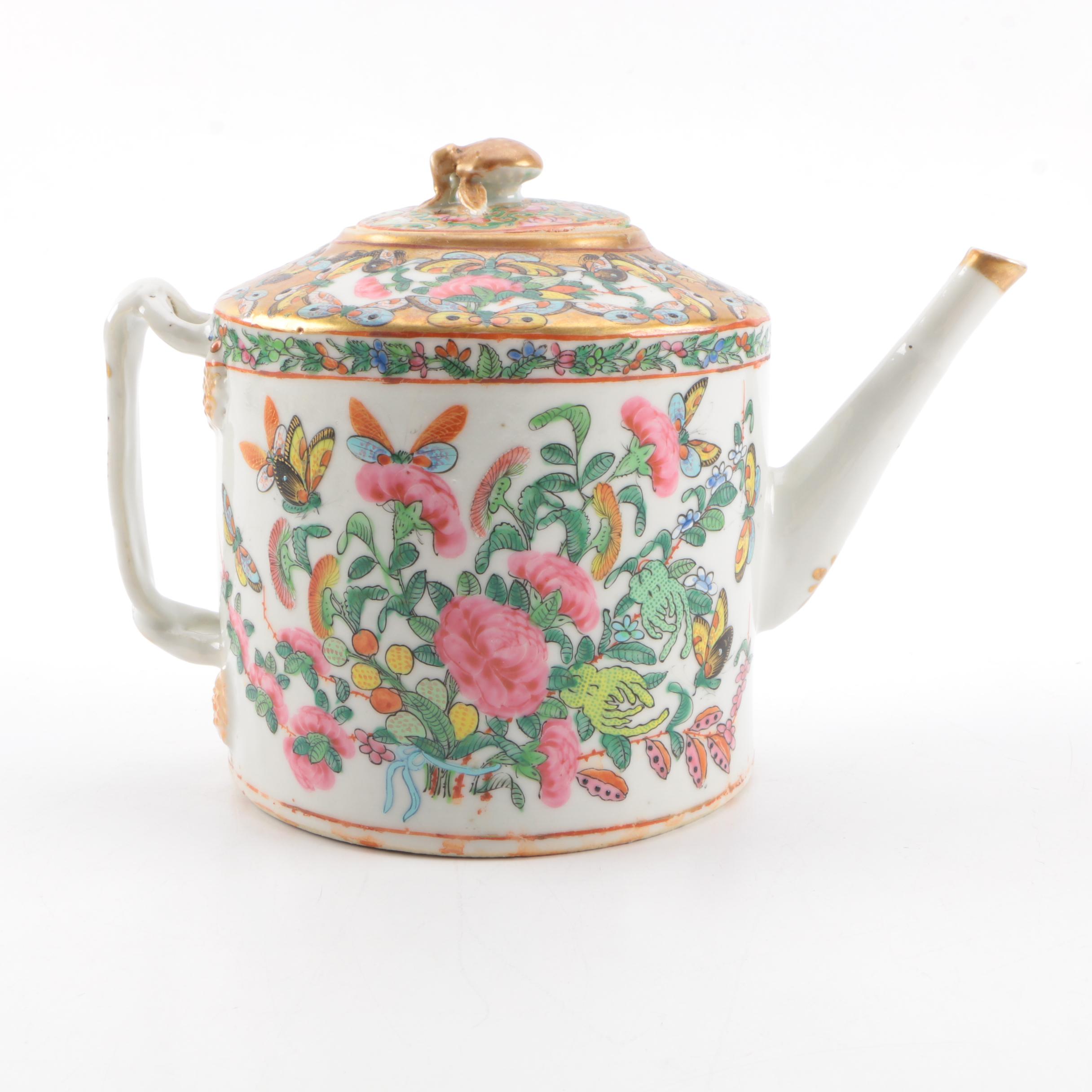 Antique Chinese Export Porcelain Teapot
