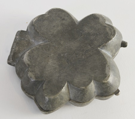 George Washington Candy Mold and Clover Ice-cream Mold