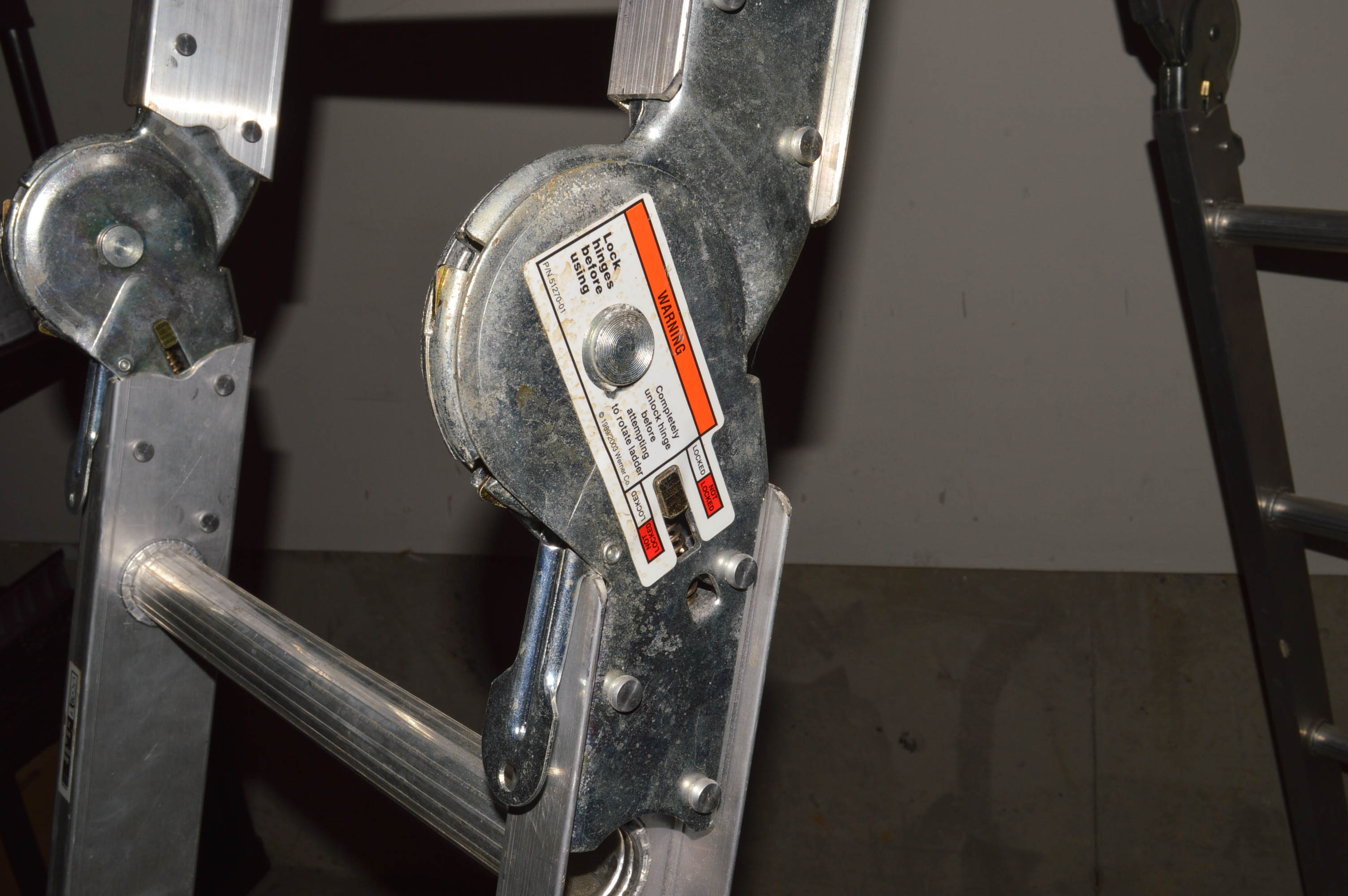 Werner Aluminum Multi-Position M1-8-16 Ladder