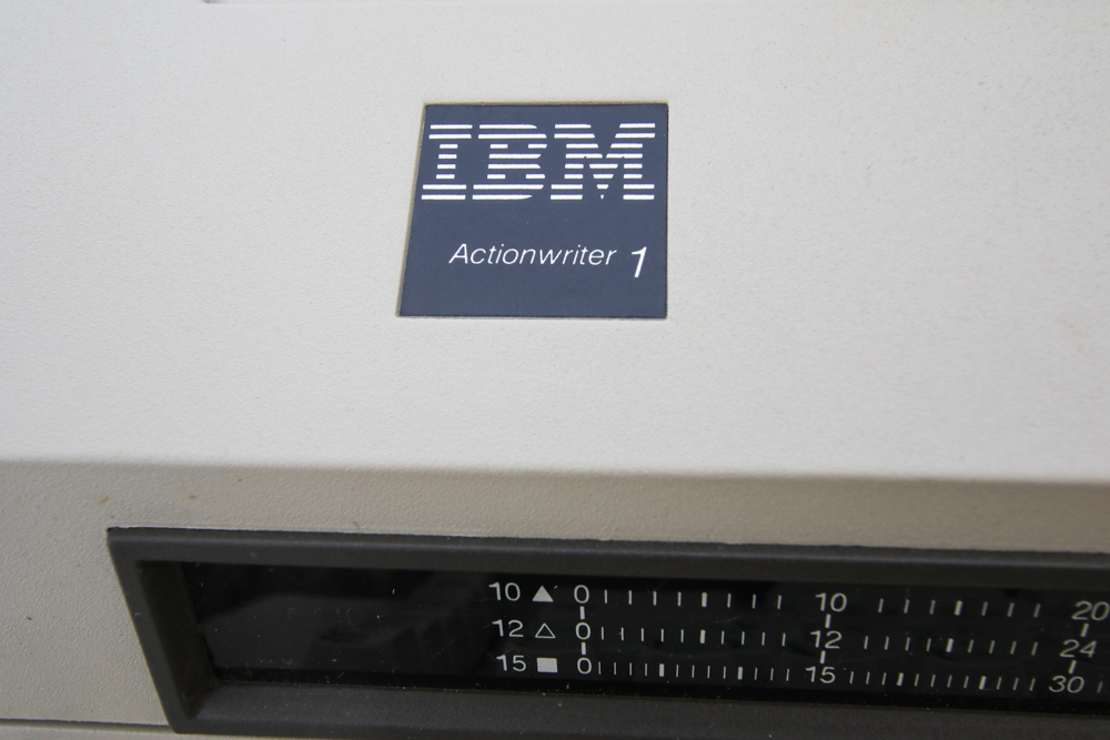 IBM Actionwriter 1 Electric Typewriter