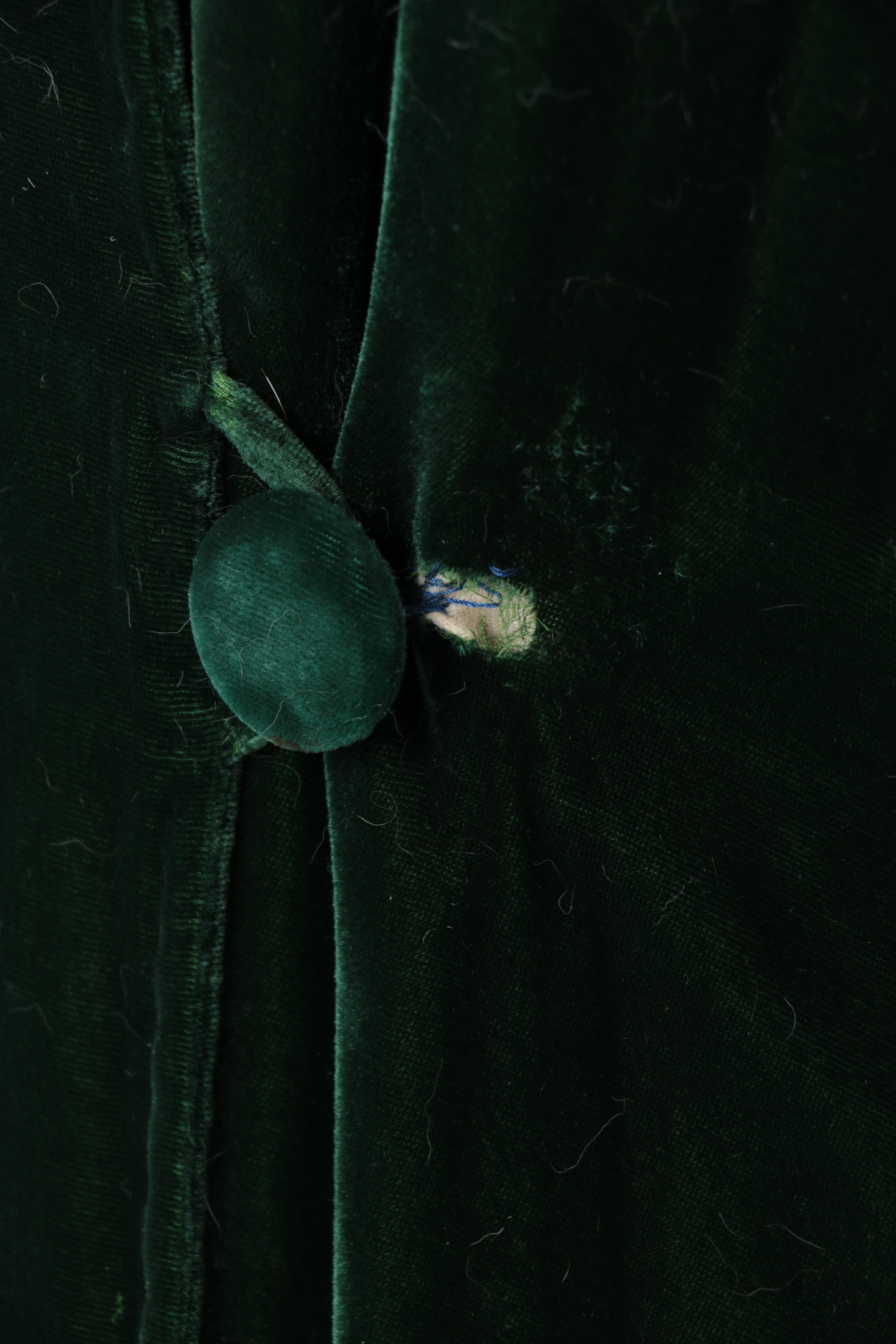 1930s Green Velvet Dressing Coat with Rabbit Fur Collar