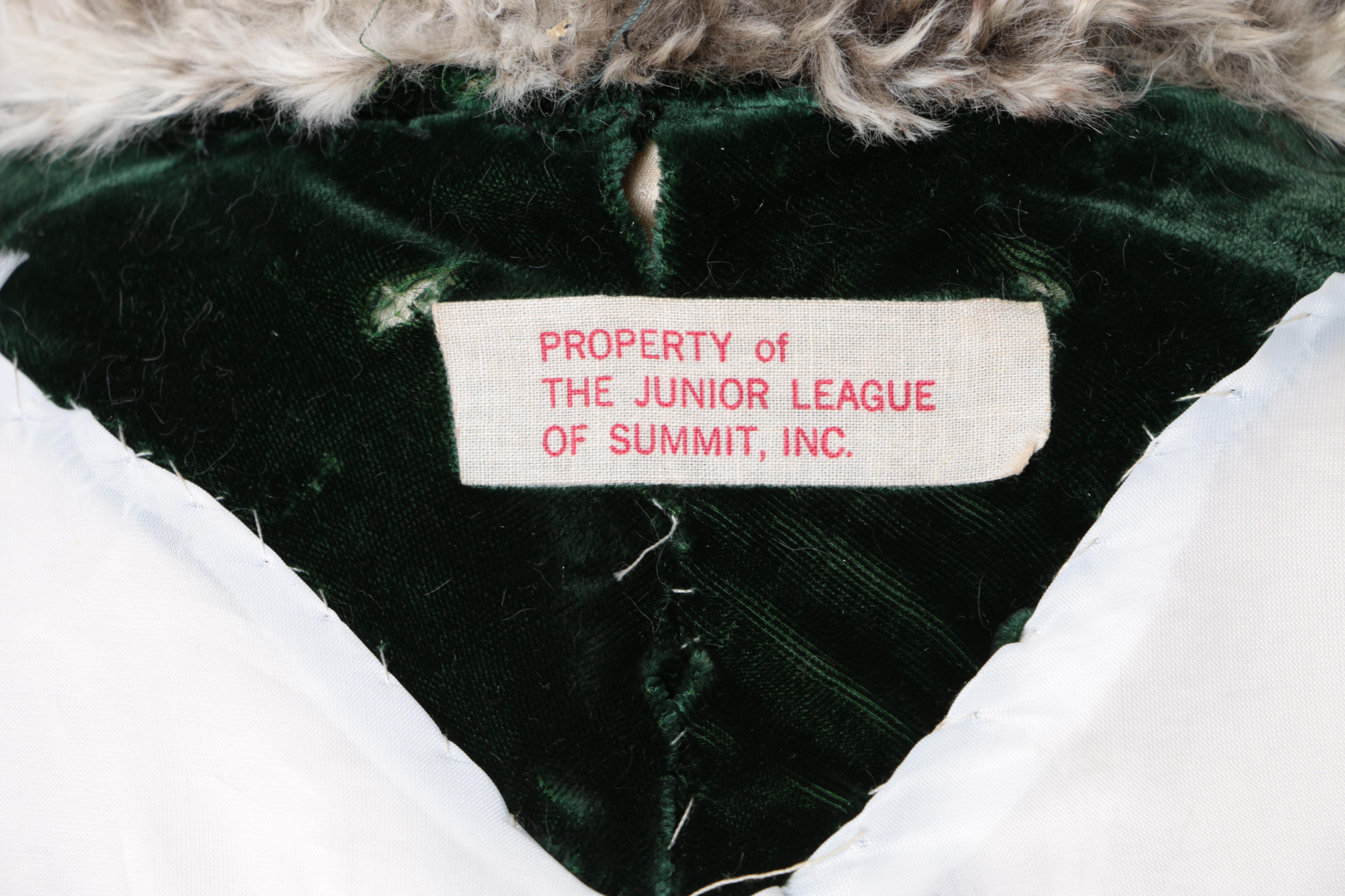 1930s Green Velvet Dressing Coat with Rabbit Fur Collar