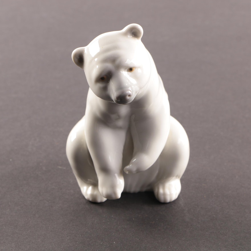 Lladró Porcelain Polar Bear Figurine