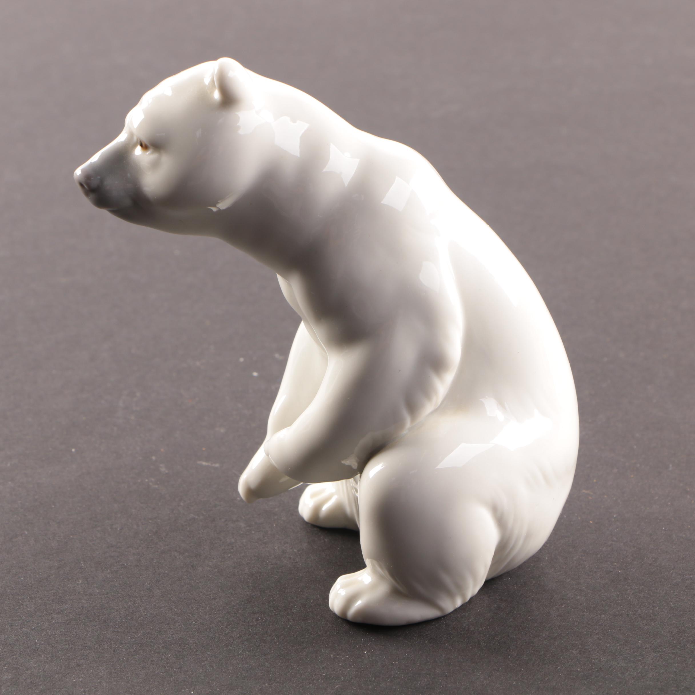 Lladró Porcelain Polar Bear Figurine