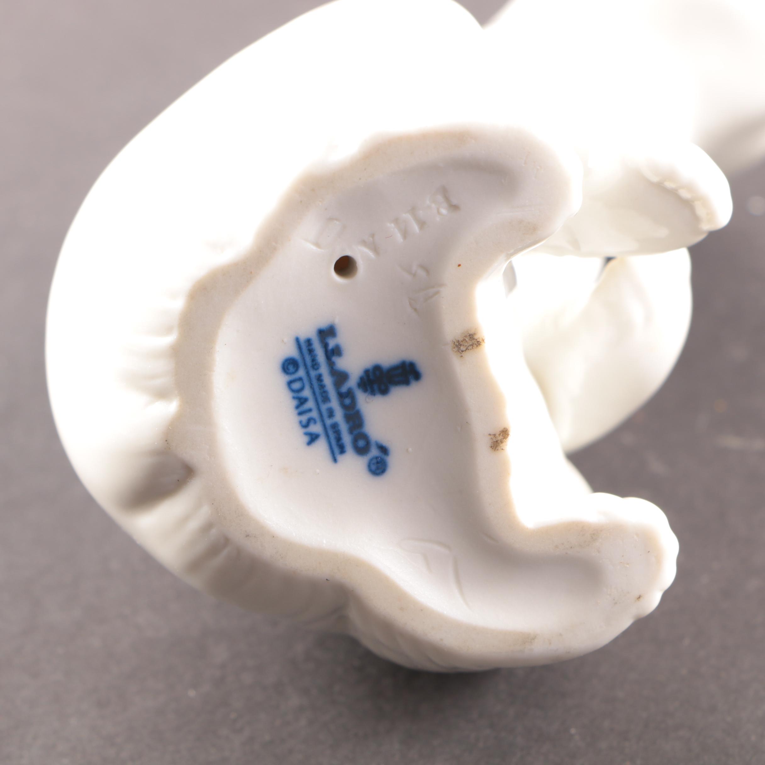 Lladró Porcelain Polar Bear Figurine