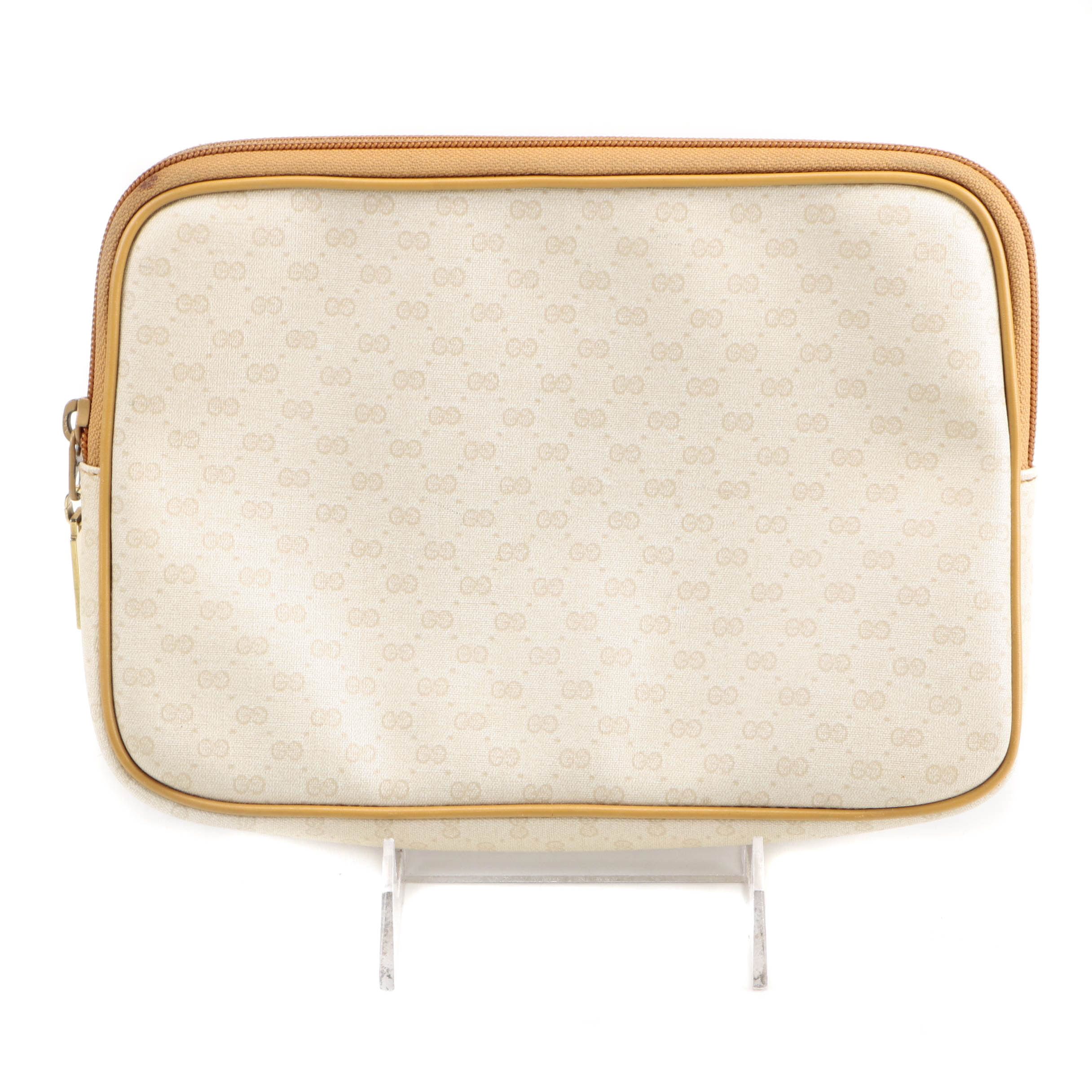 Gucci Supreme Canvas Accessory Bag