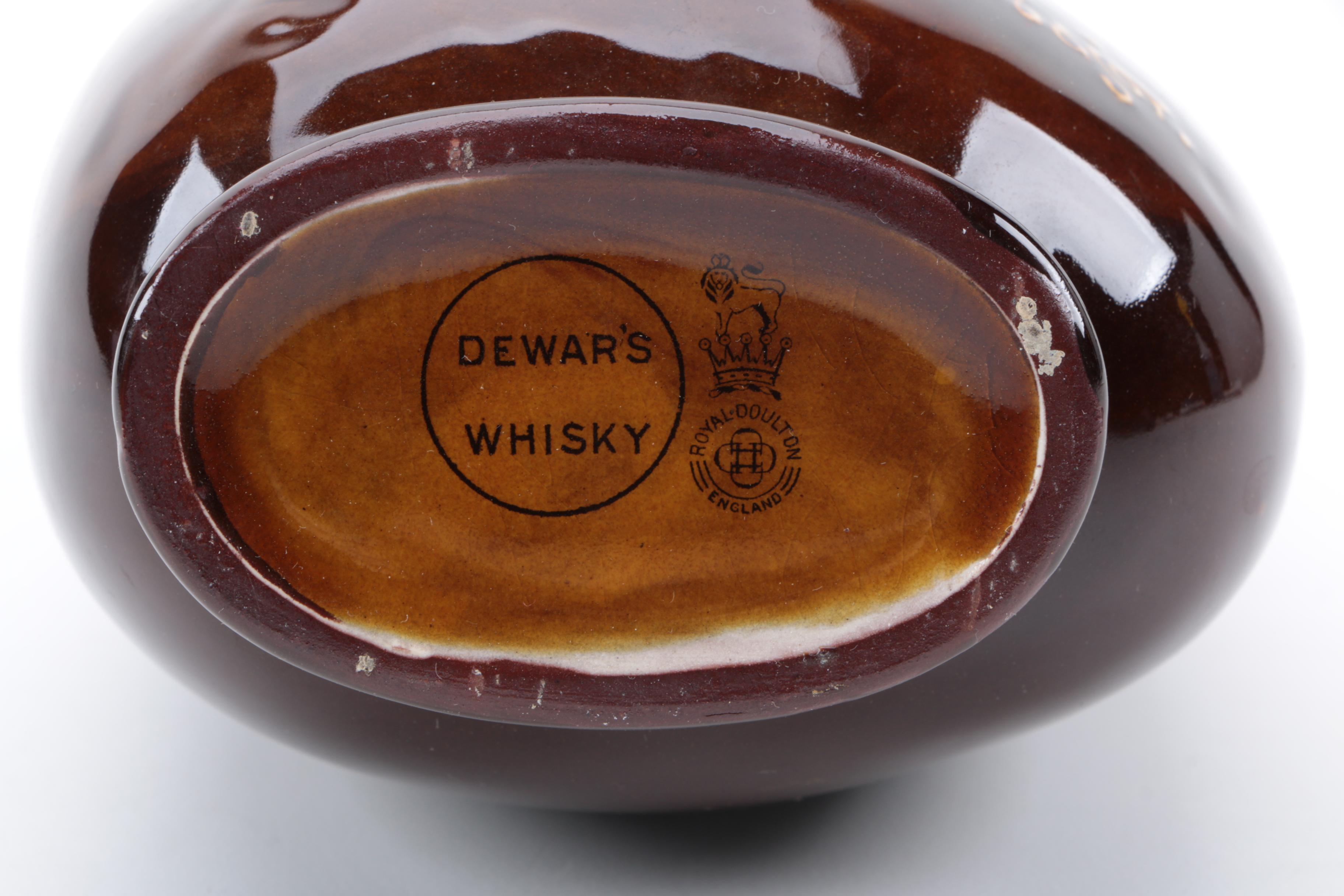 Royal Doulton Dewar's Whiskey "The Pipe Major" Flask