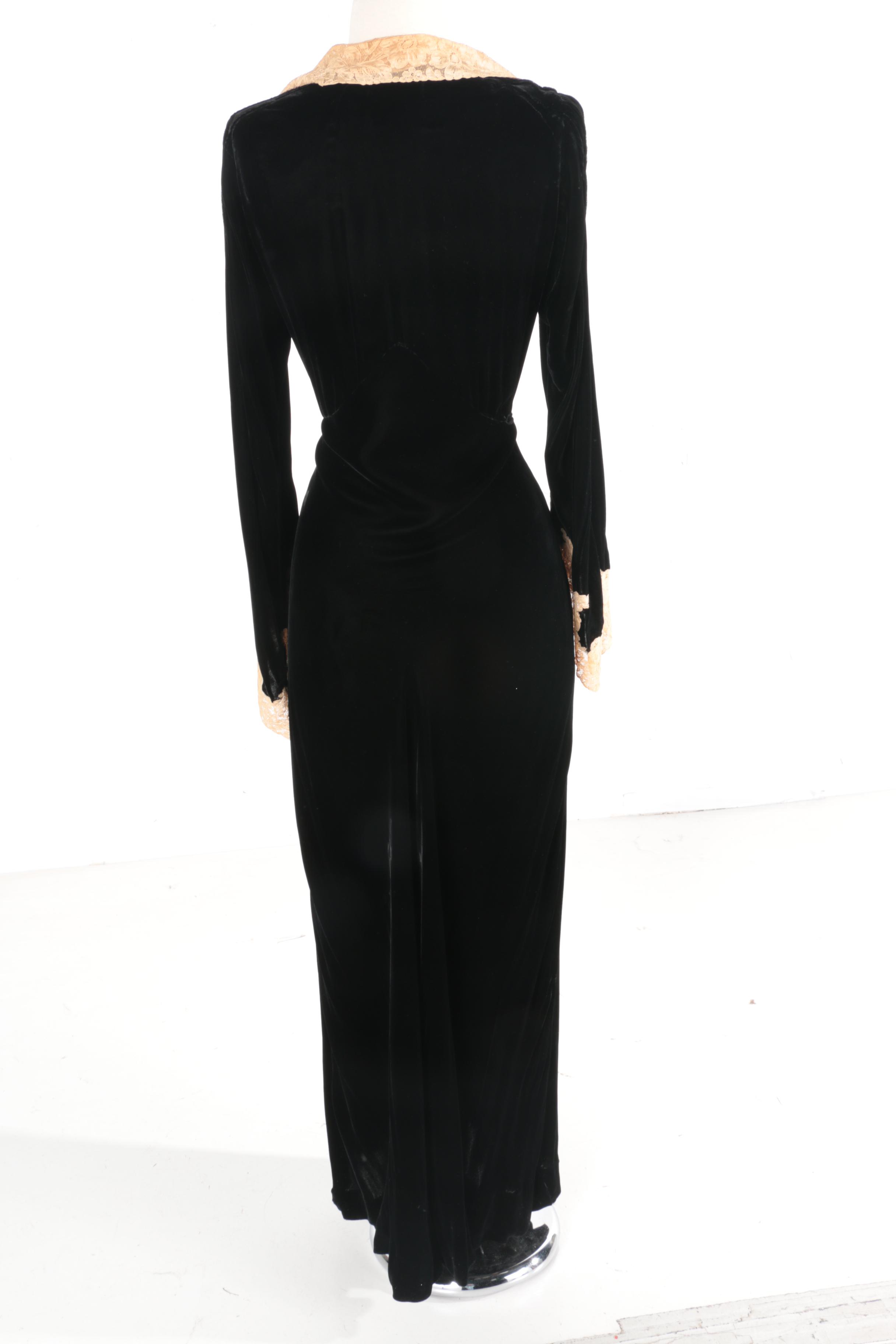 Vintage Black Velvet Robe