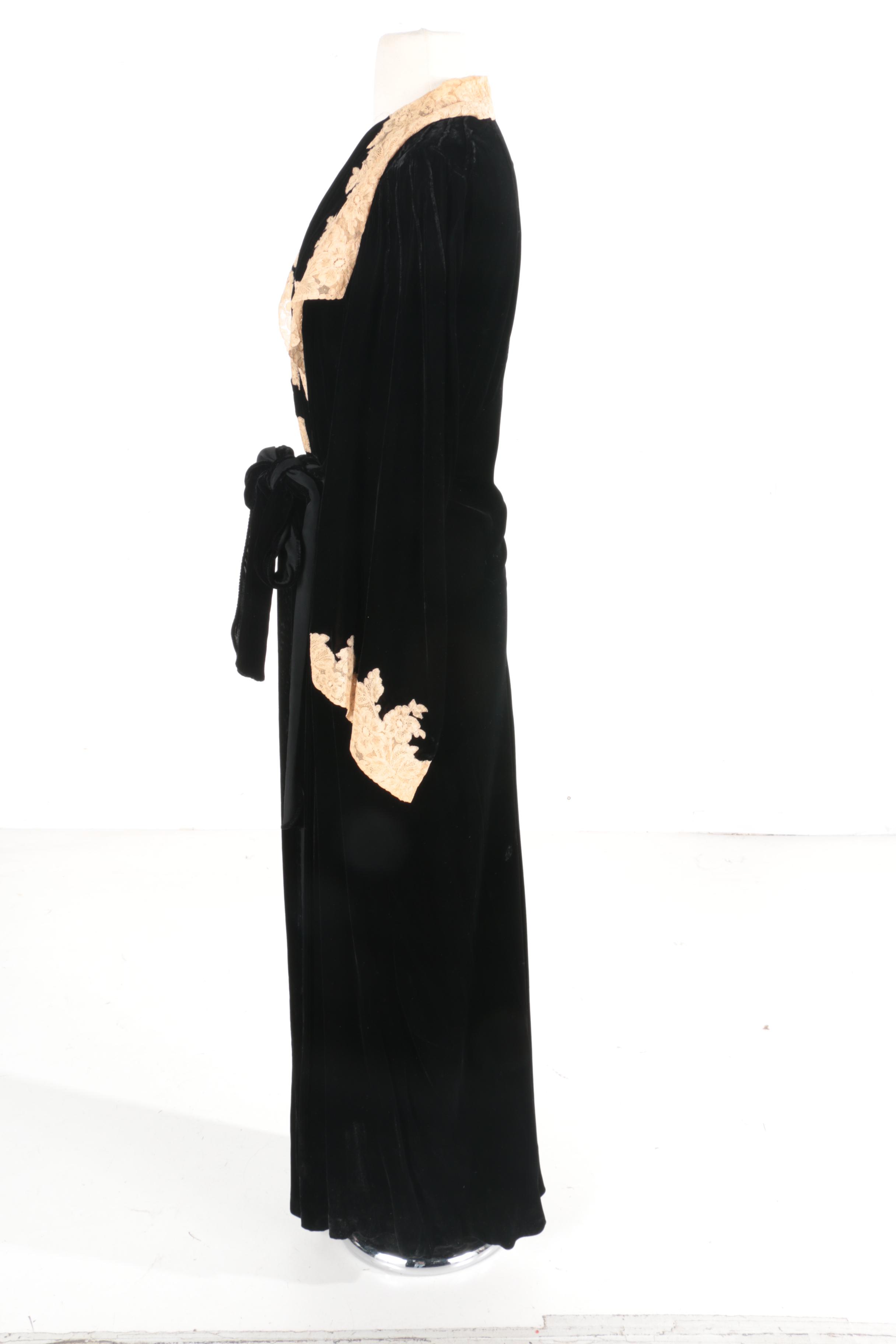 Vintage Black Velvet Robe