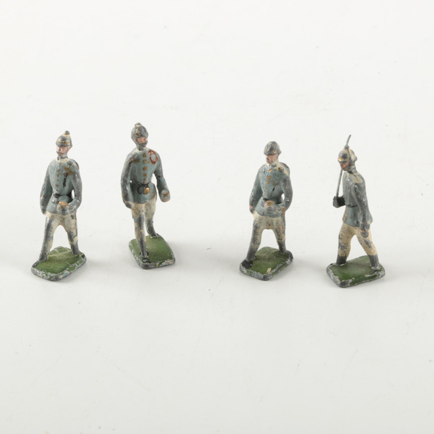 Vintage Cast Toy Soldiers