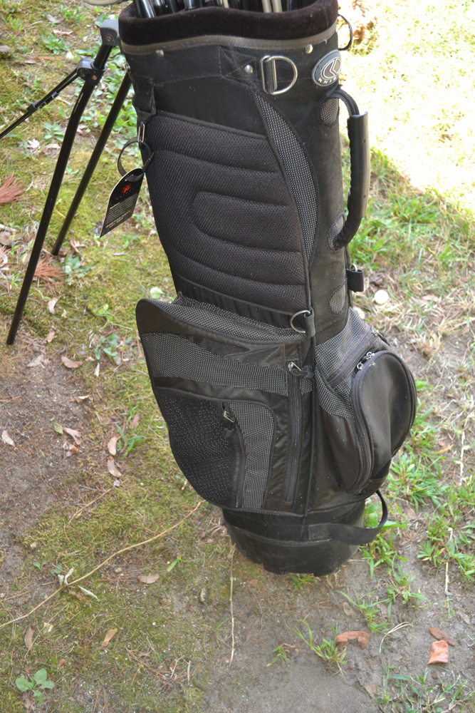 Knight Golf Bag with Assorted Clubs