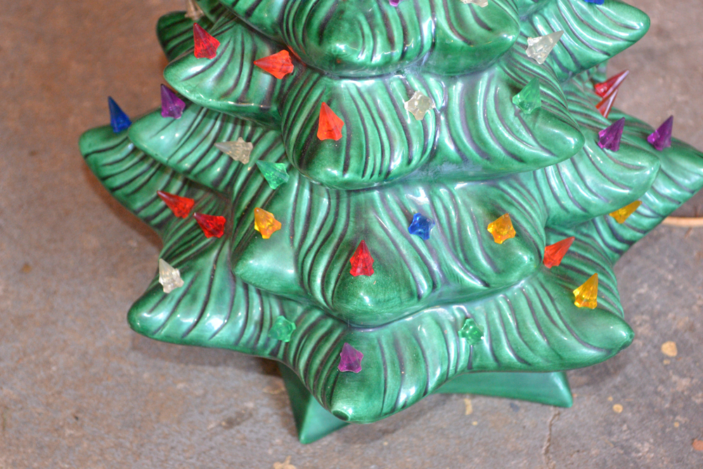 Vintage Lighted Green Ceramic Christmas Tree