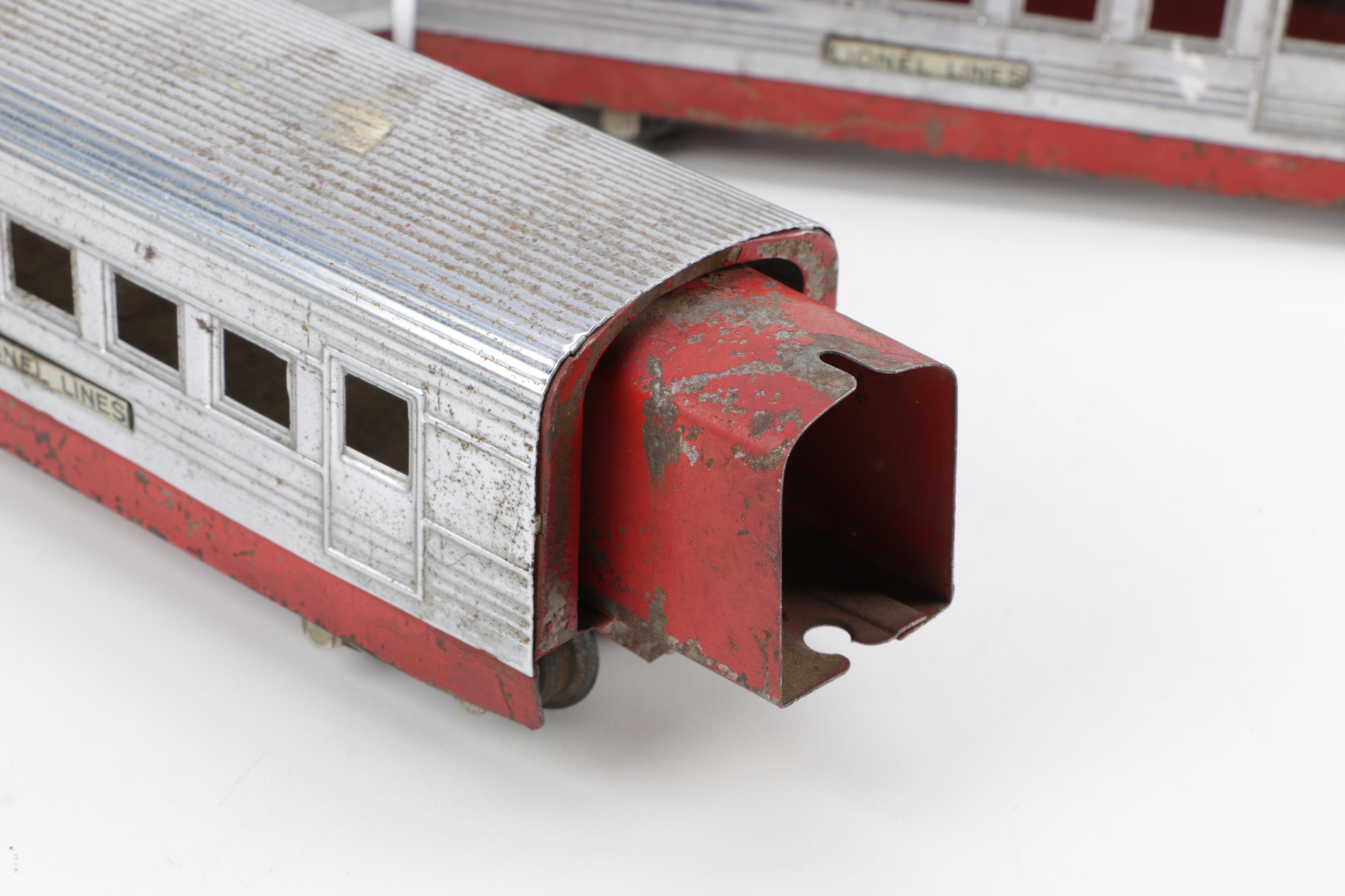 Lionel Junior Pre-War Streamliner Passenger Cars