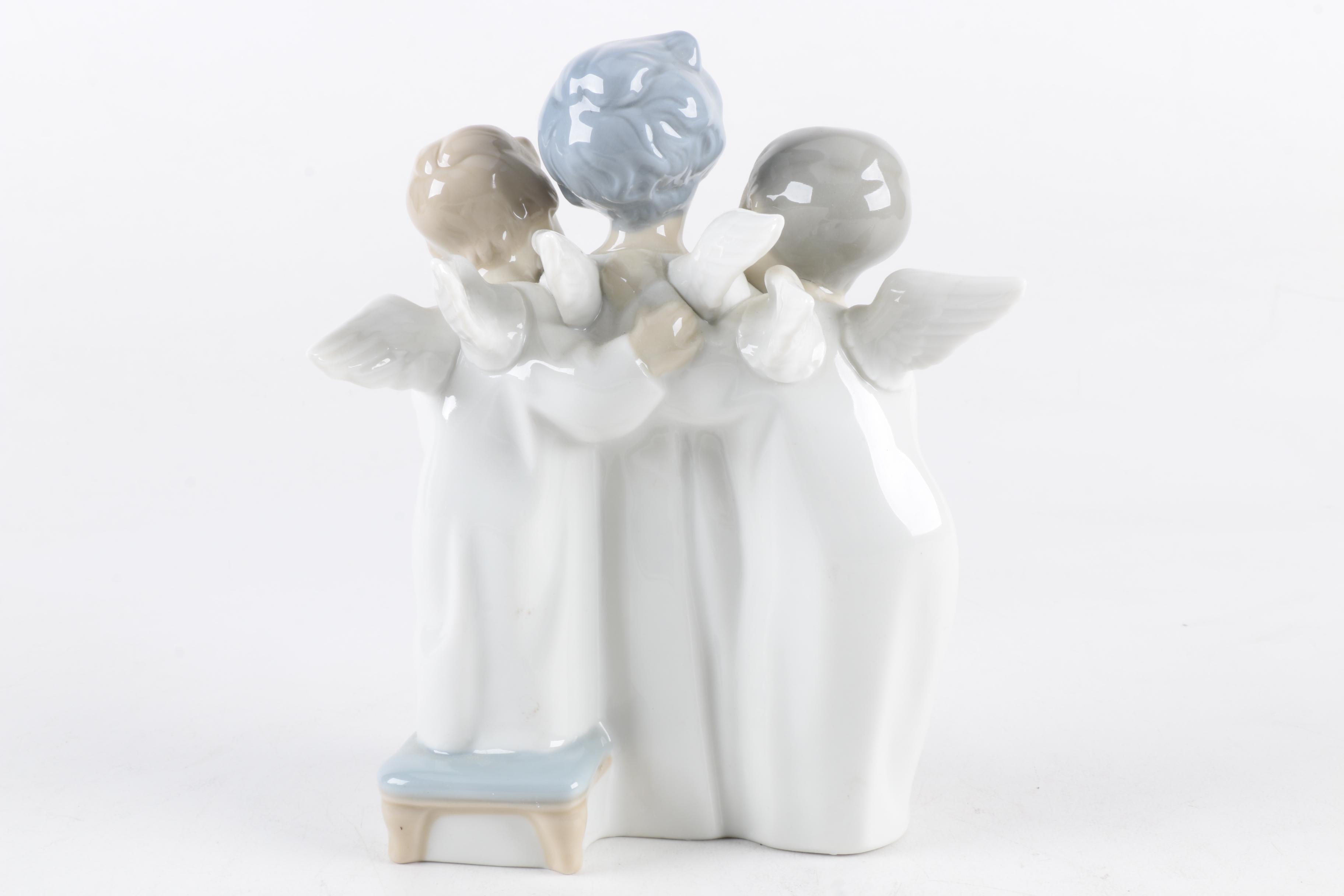 Lladro "Group of Singing Angels" Figurine