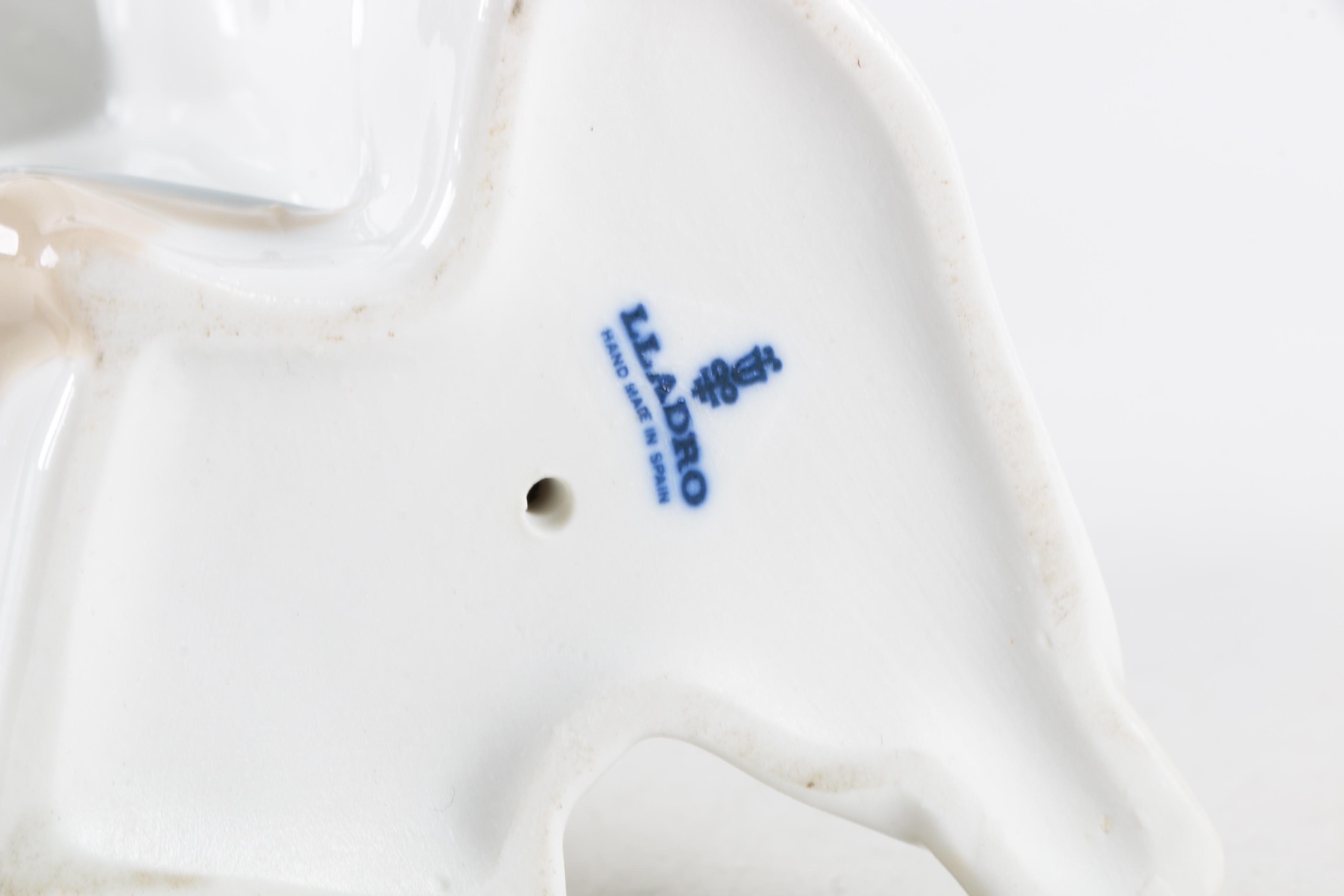 Lladro "Group of Singing Angels" Figurine