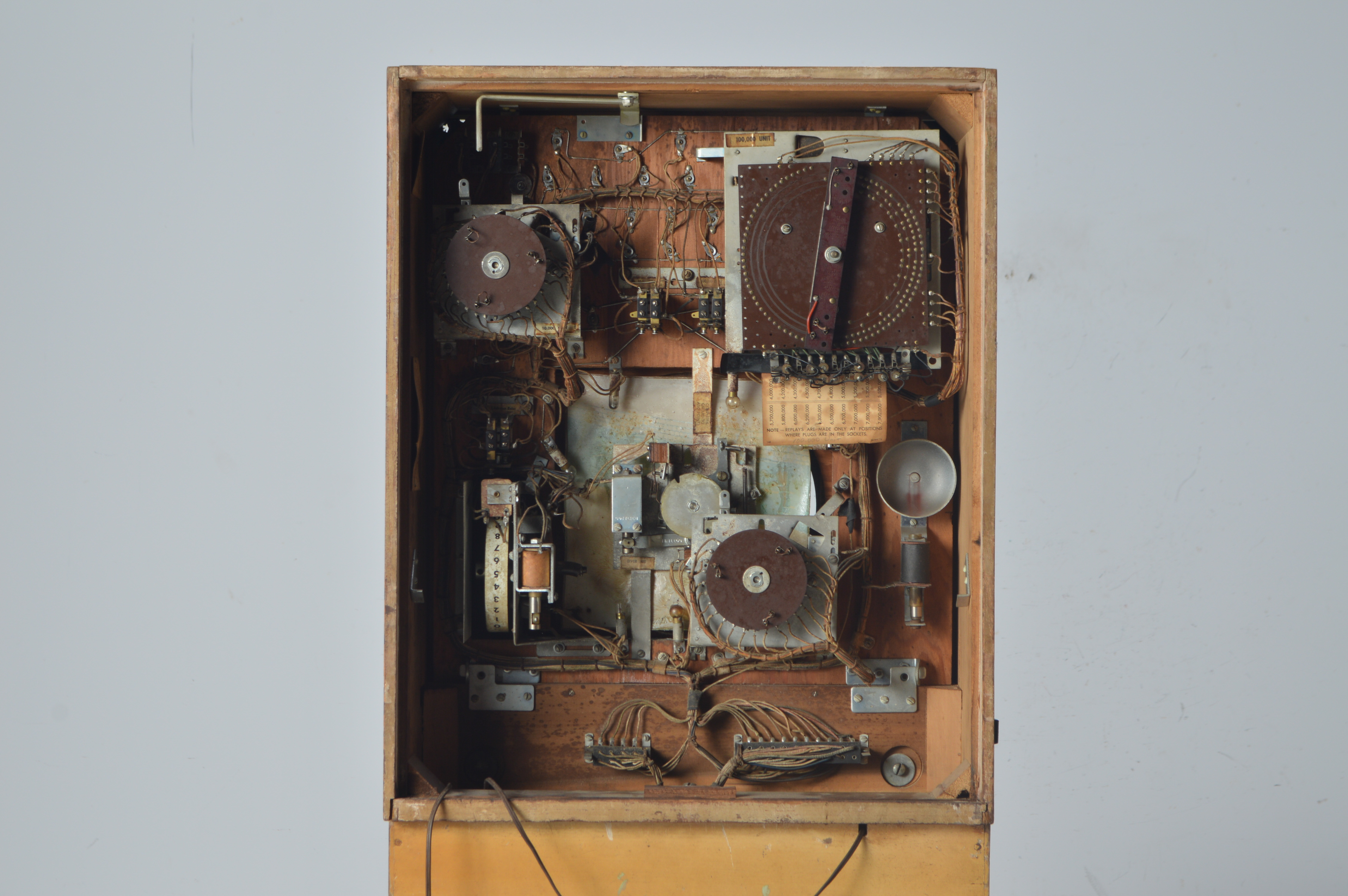 Vintage 1959 Gottlieb "Hi-Diver" Pinball Machine