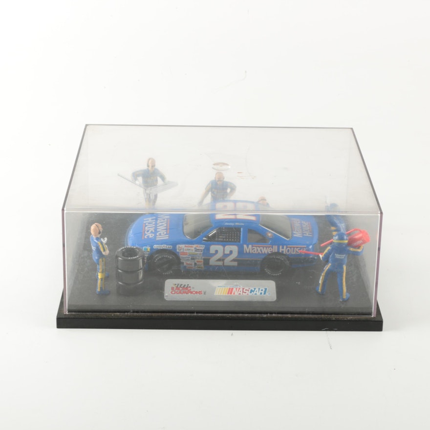 Racing Champions Die-Cast Sterling Martin Car with Pit Crew