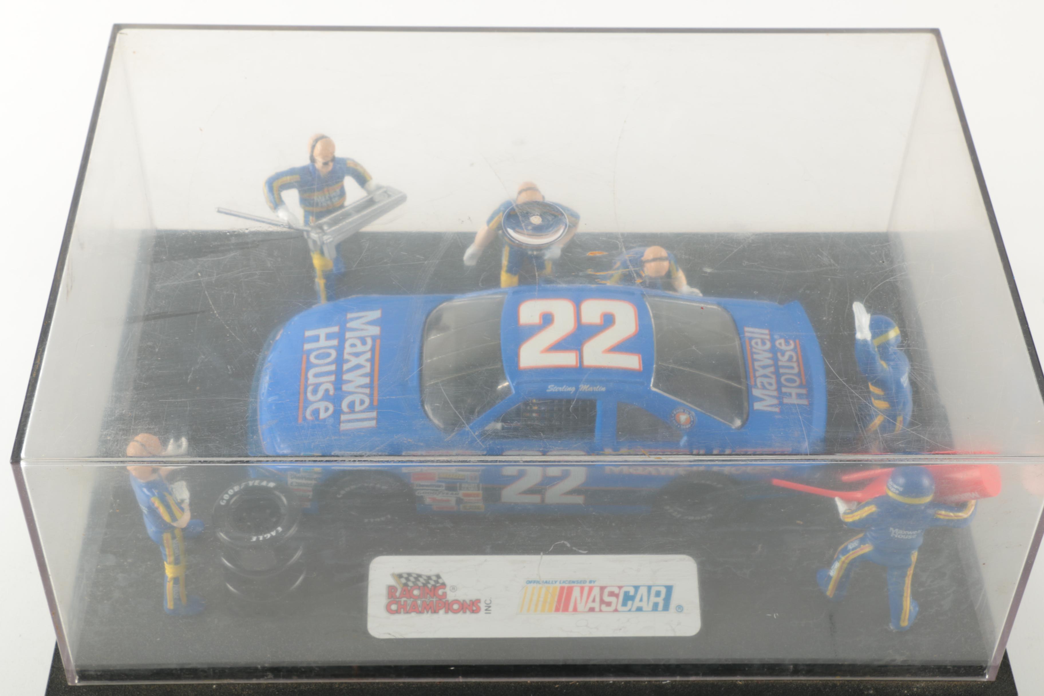 Racing Champions Die-Cast Sterling Martin Car with Pit Crew