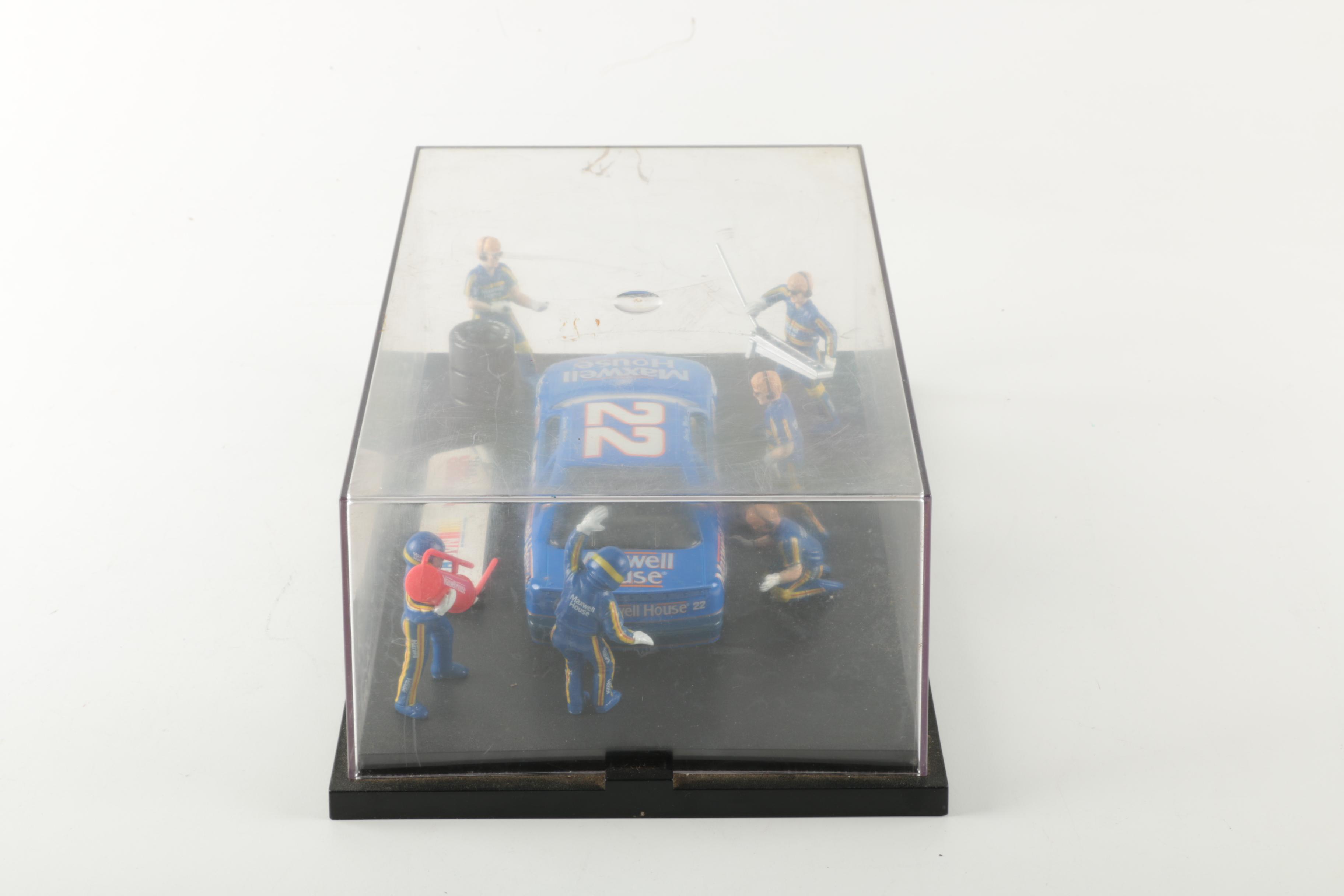 Racing Champions Die-Cast Sterling Martin Car with Pit Crew