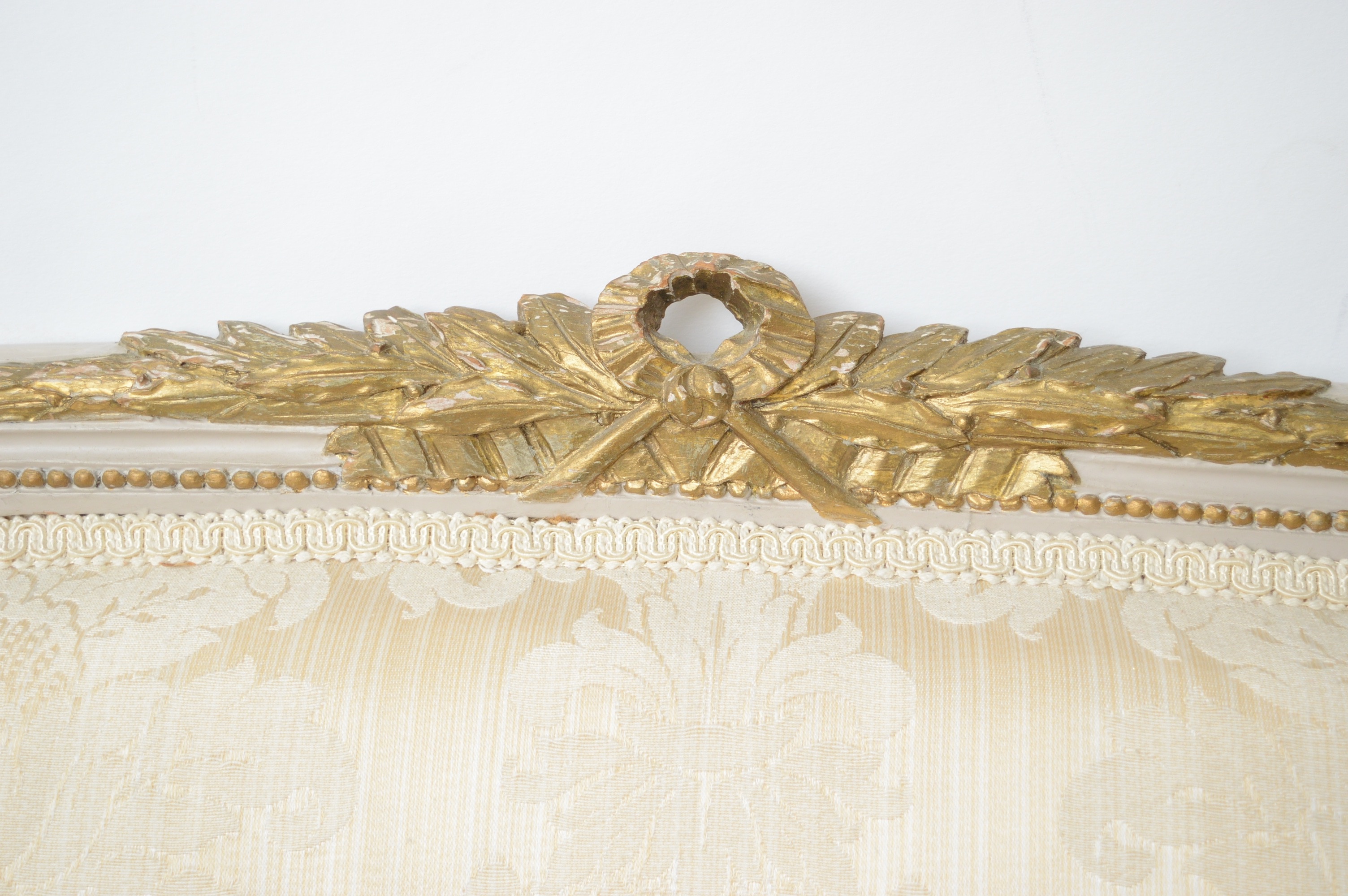 Antique Victorian Settee