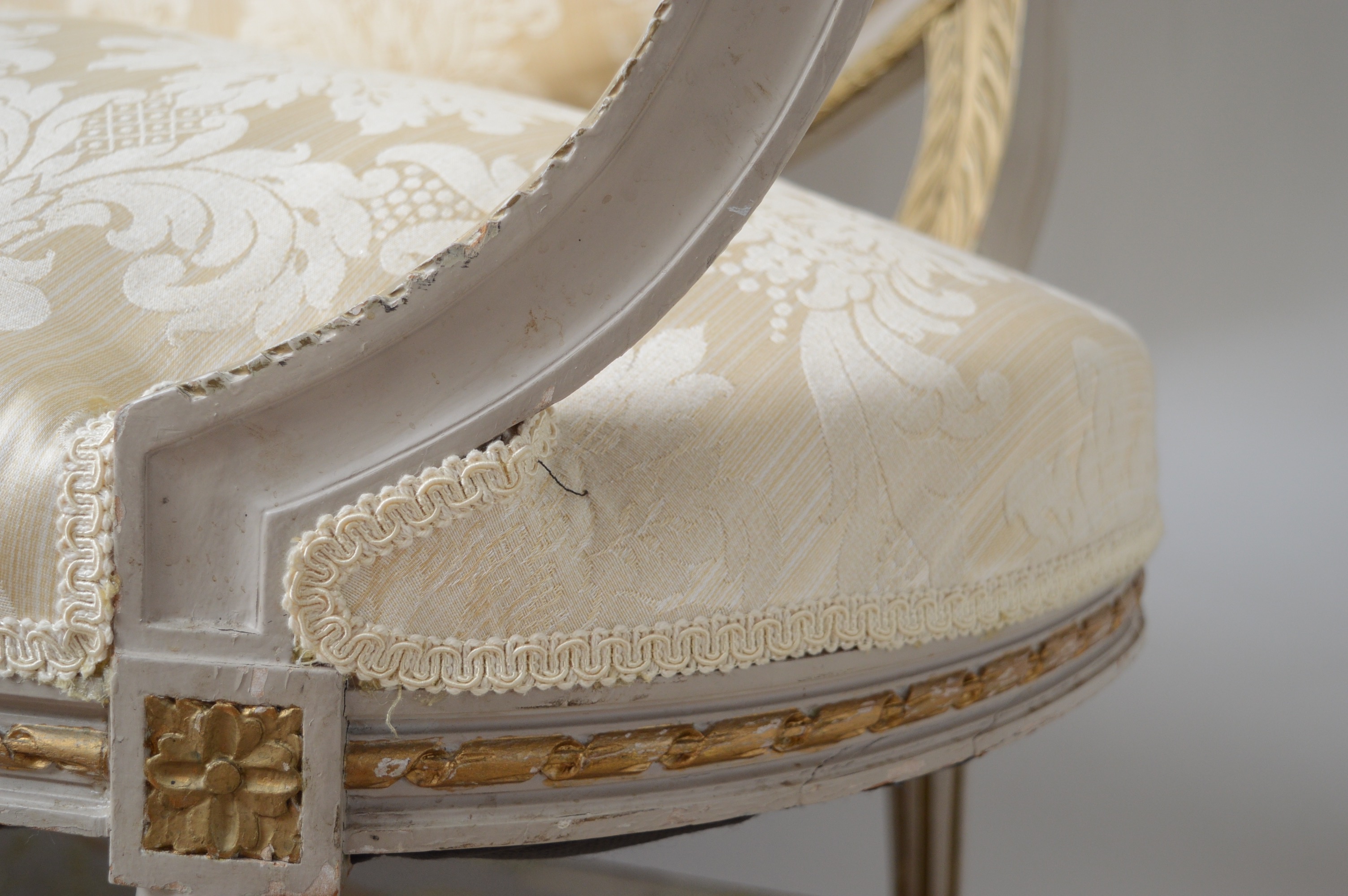 Antique Victorian Settee