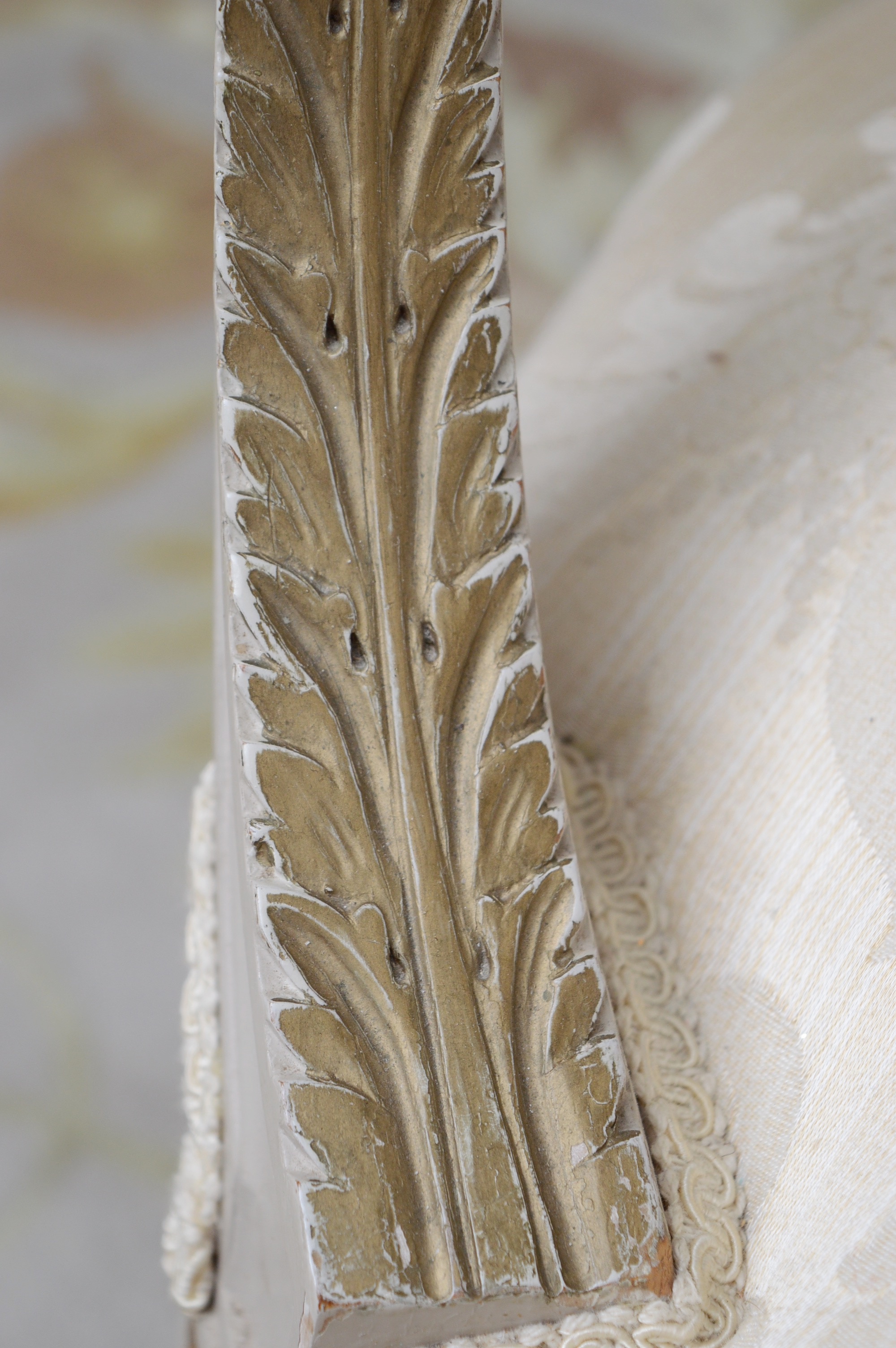 Antique Victorian Settee