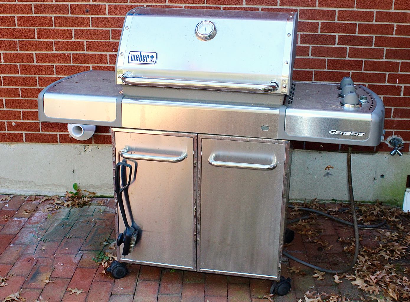 Weber "Genesis" Stainless Gas Patio Grill