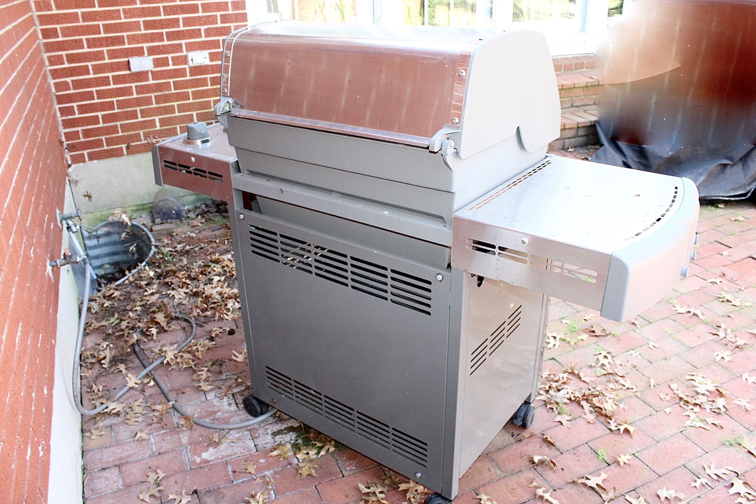 Weber "Genesis" Stainless Gas Patio Grill