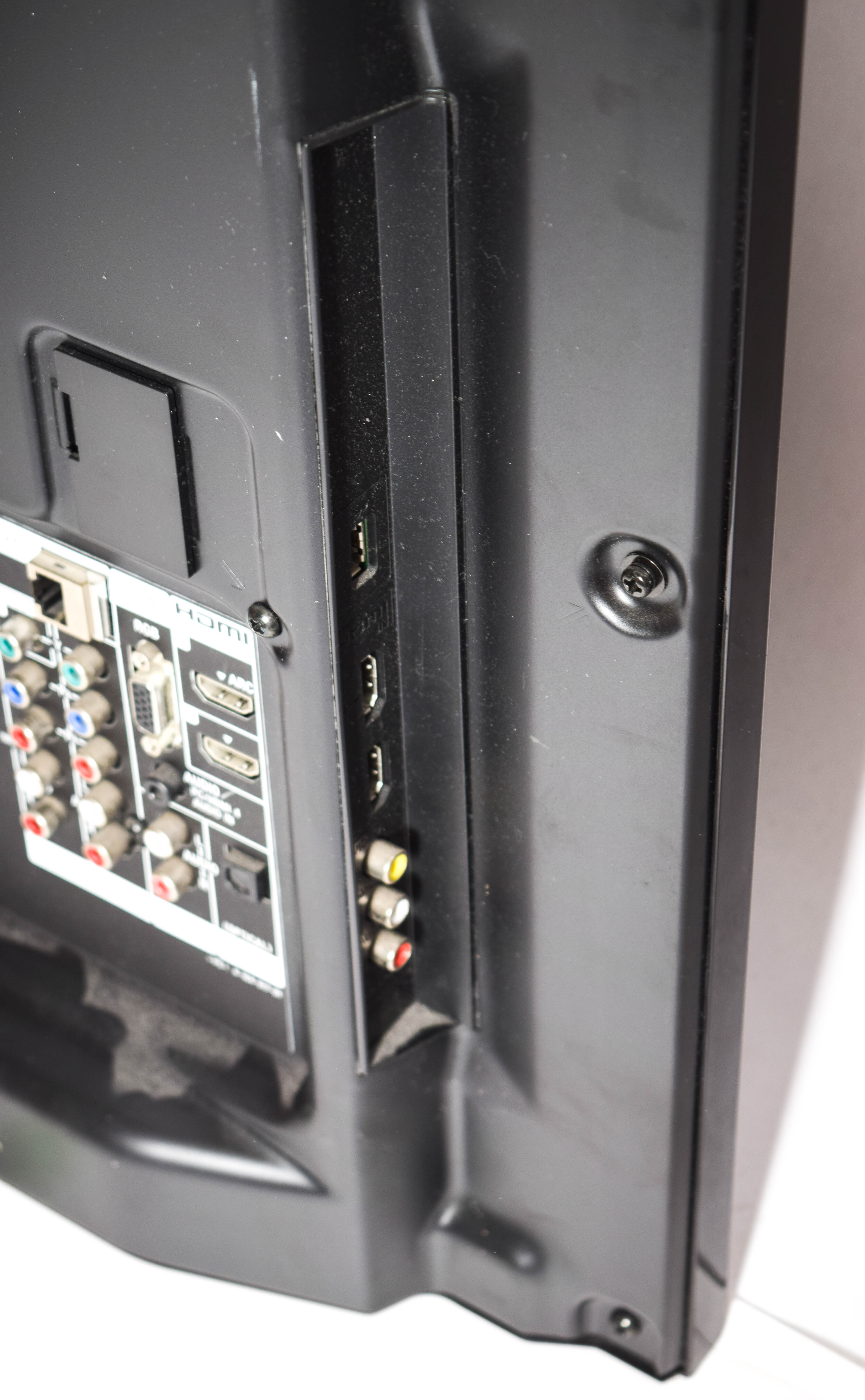 Sony Bravia 55" HDTV and Mount