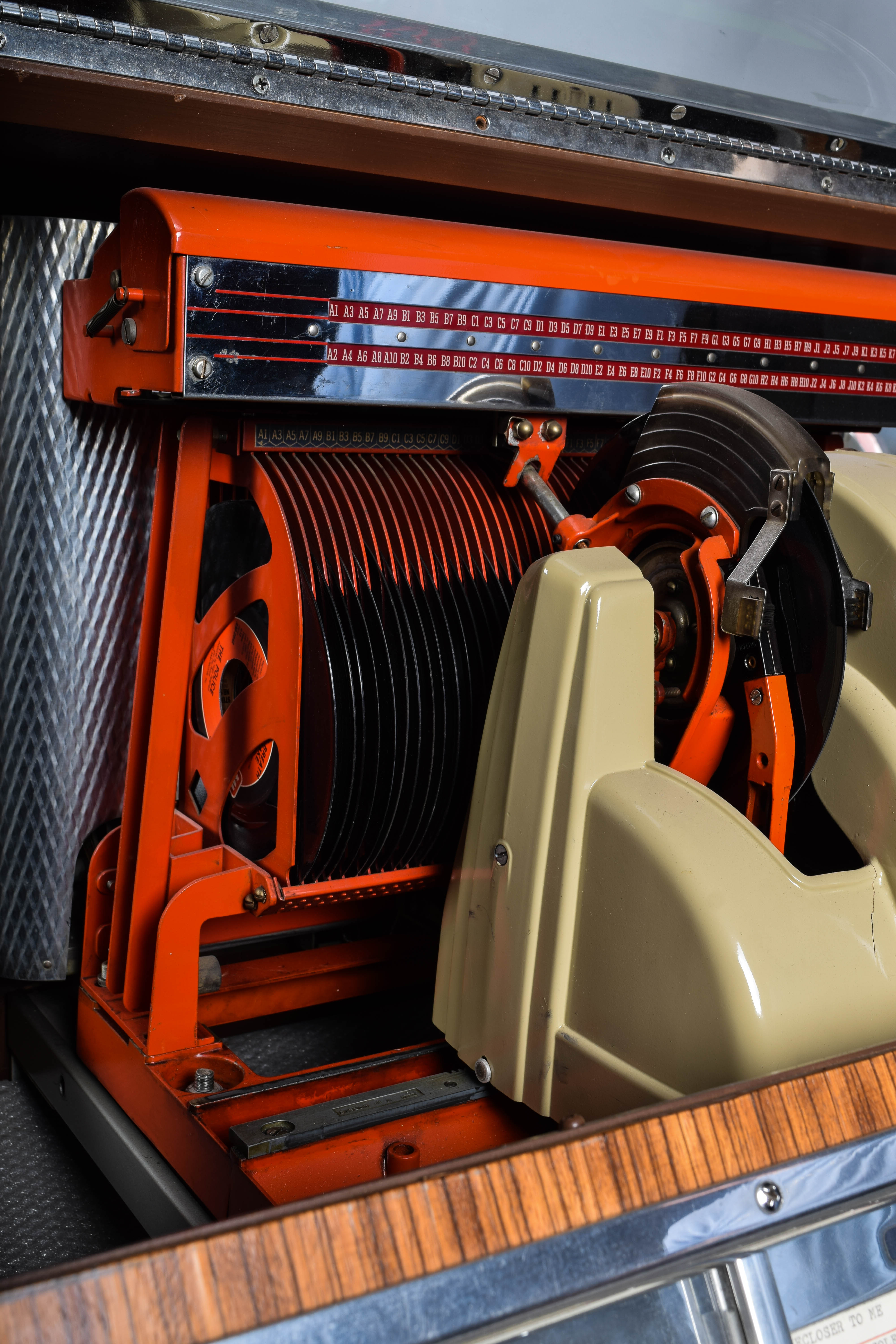 Vintage Seeburg Select-O-Matic 100 Jukebox