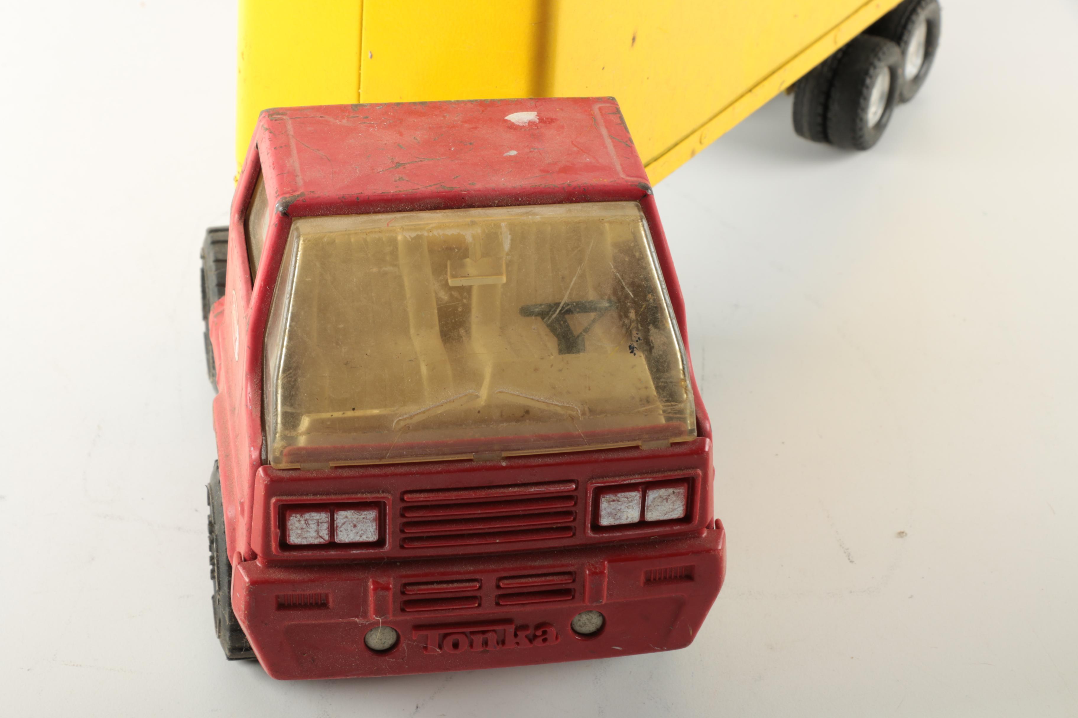 Vintage Tonka Tractor Trailer and UPS Trucks
