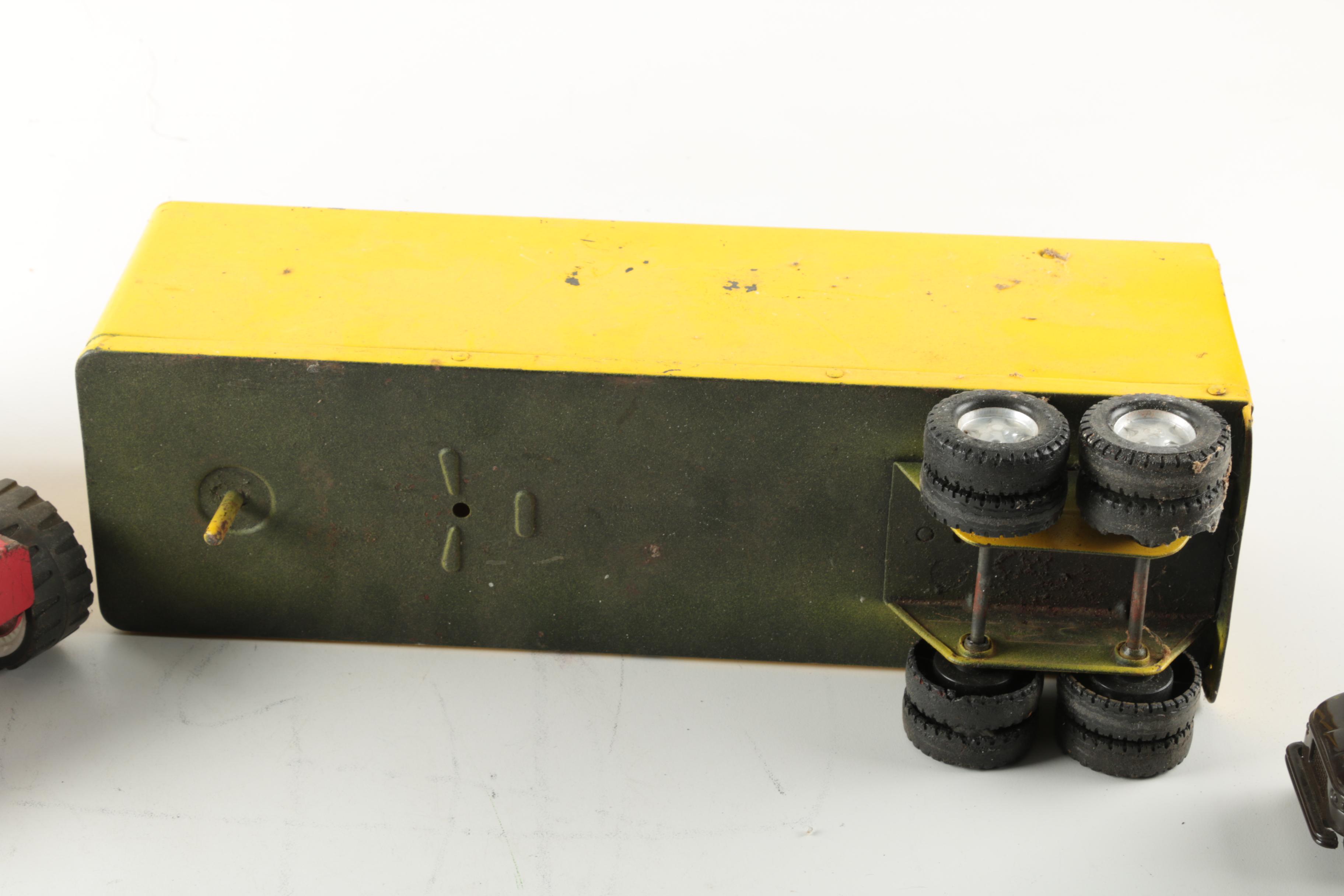 Vintage Tonka Tractor Trailer and UPS Trucks