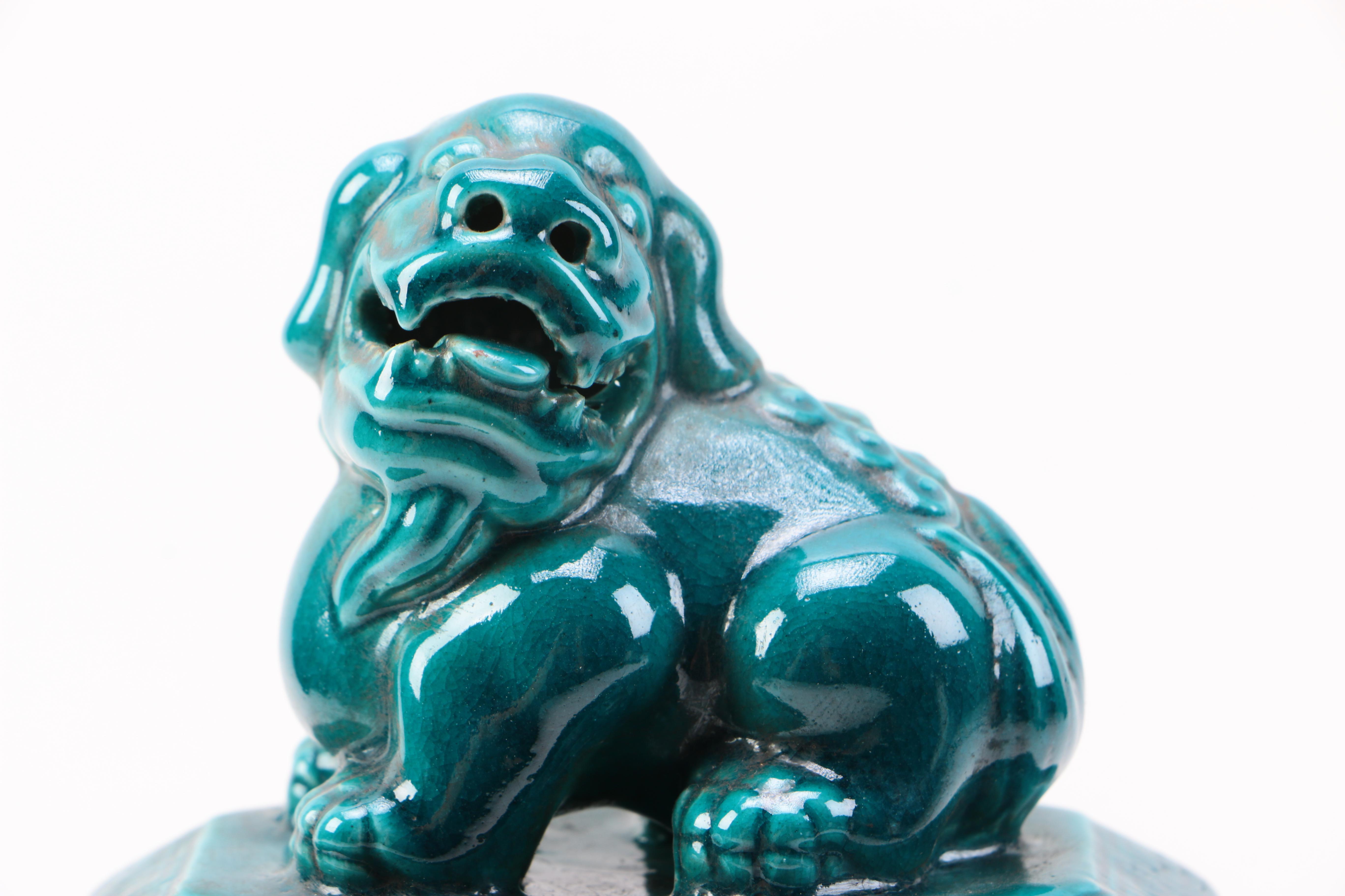 Chinese Turquoise Glazed Porcelain Jar