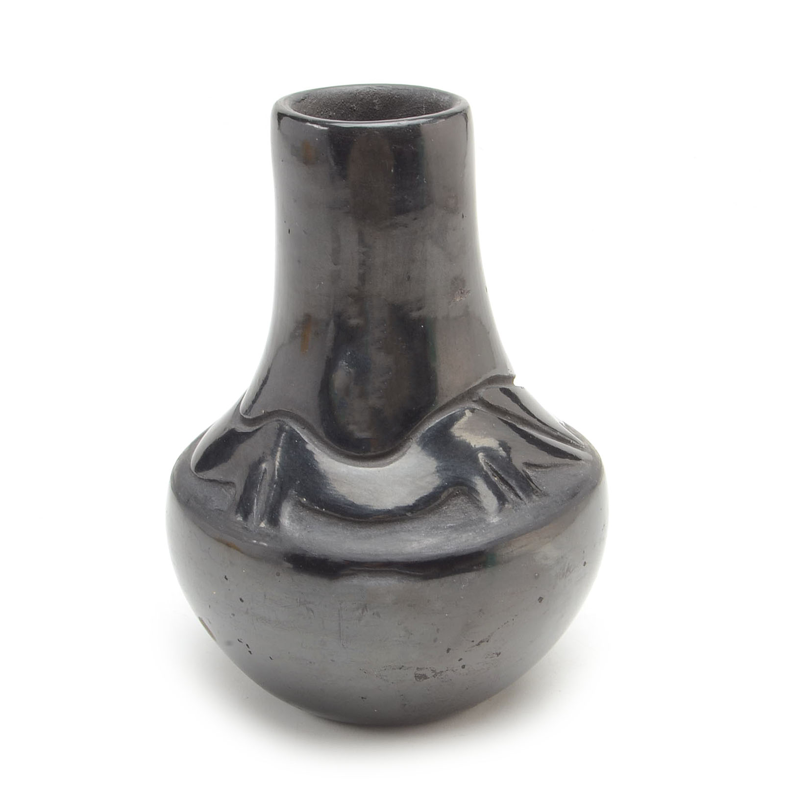 Rose Cata Gonzales San Ildefonso Carved Blackware Pottery Jar