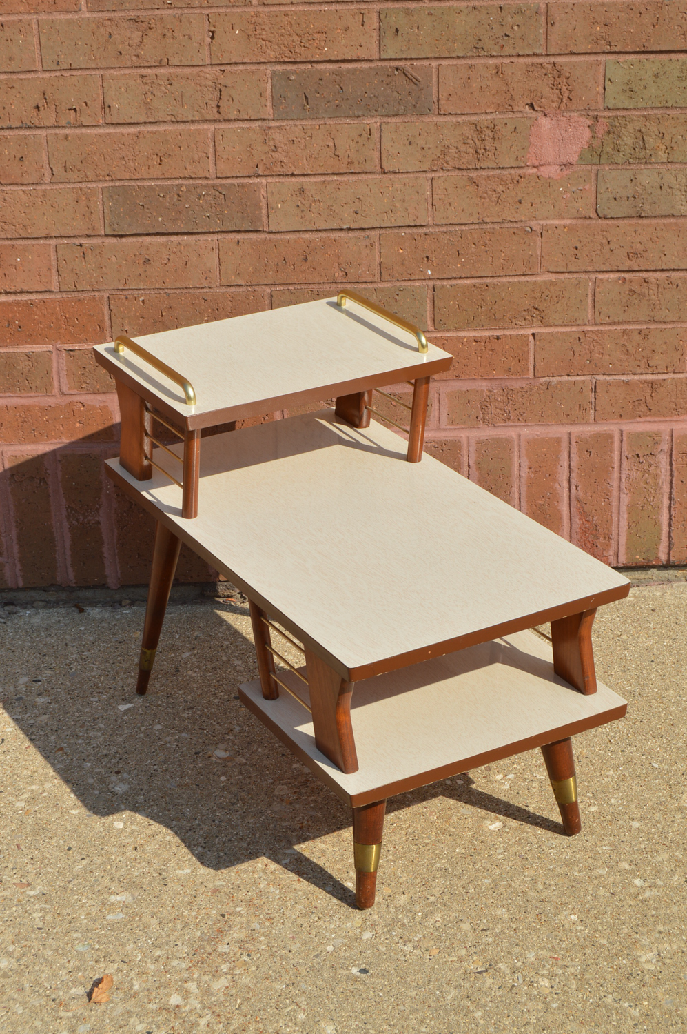 Mid Century Modern Laminate Top End Table