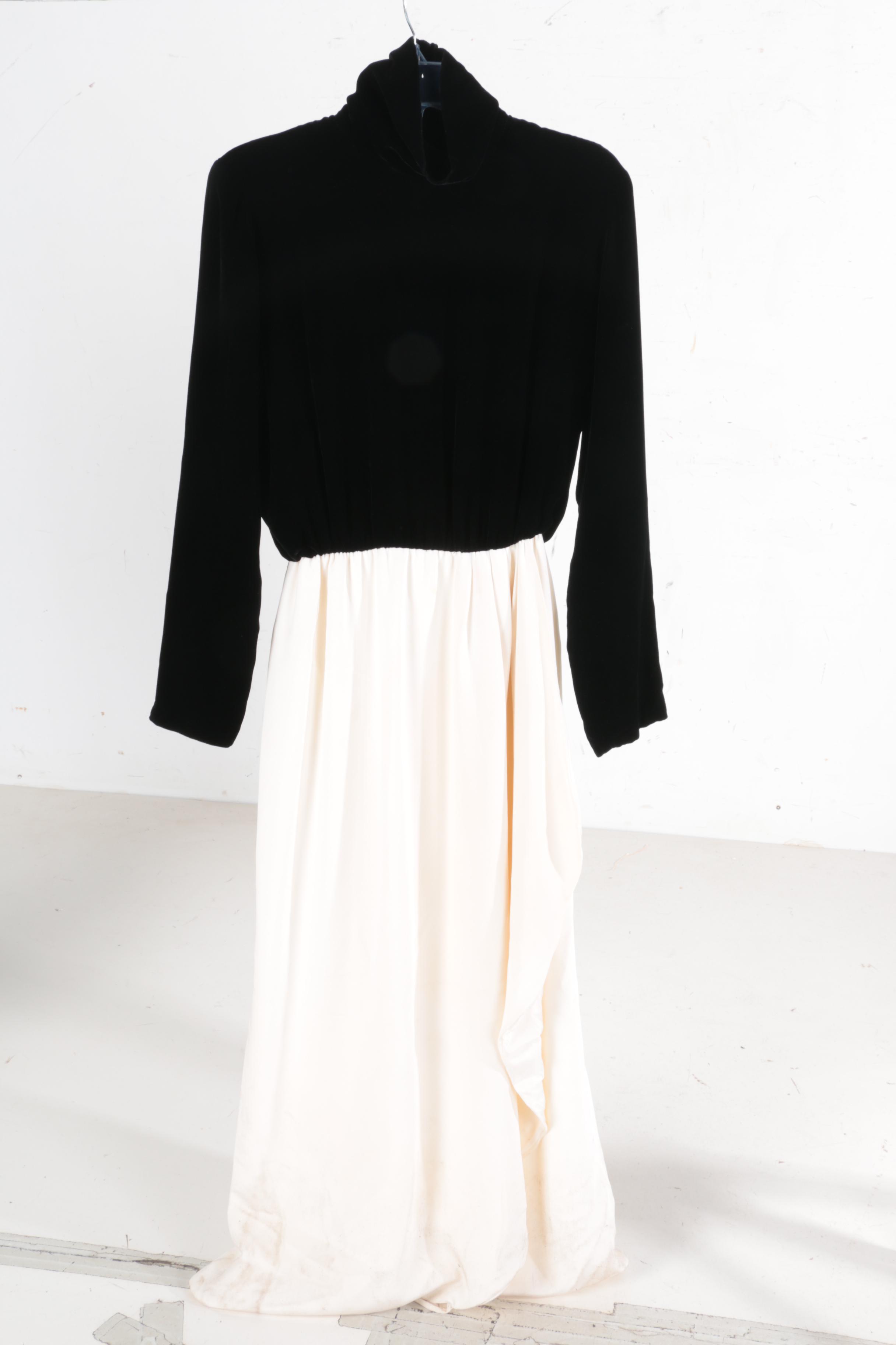 Women's Vintage Velvet Dresses