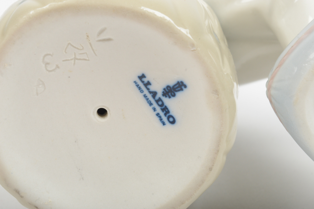 Lladró "Girl With Mother's Shoe"