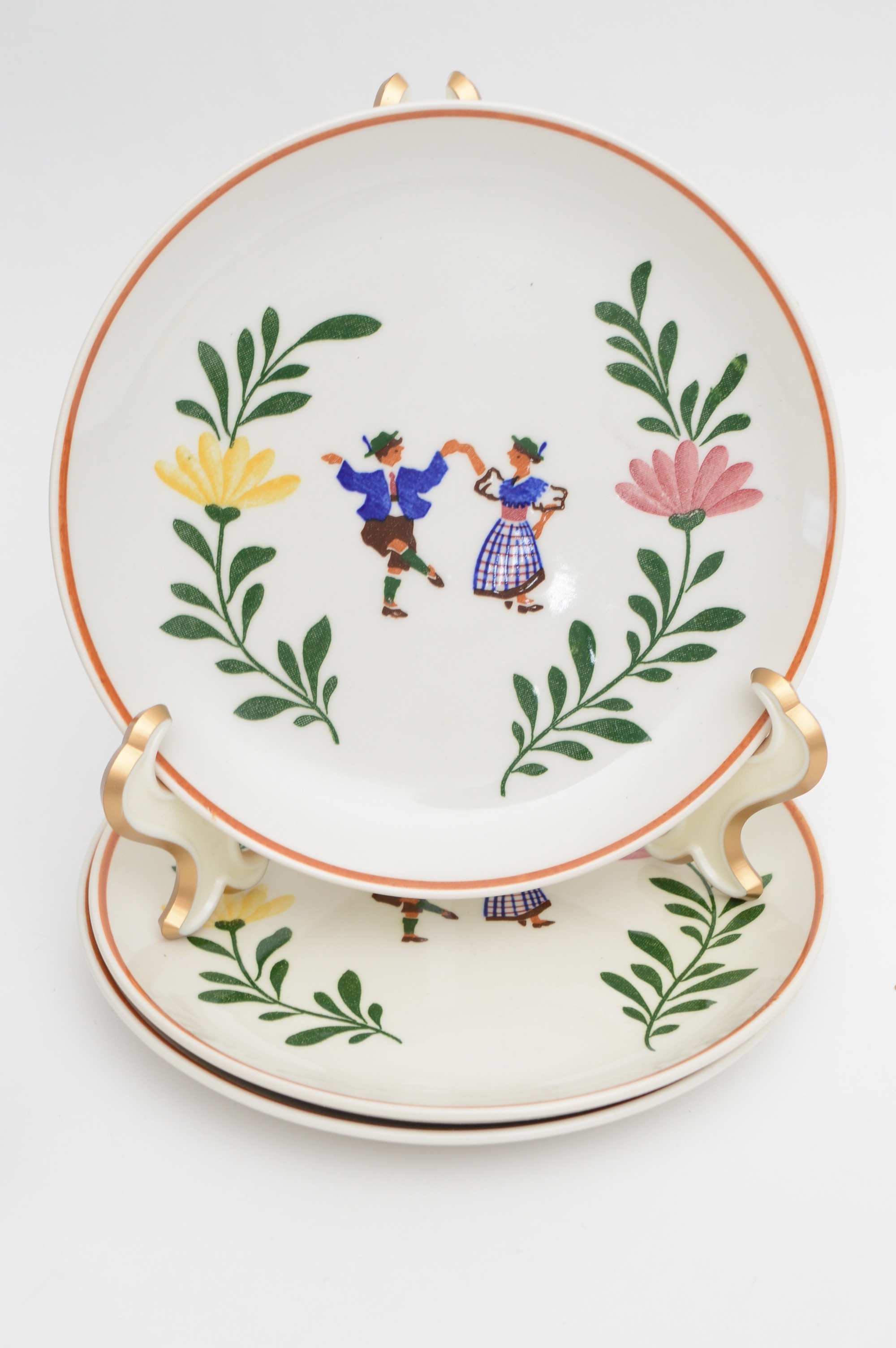 Alpine Ironstone and More